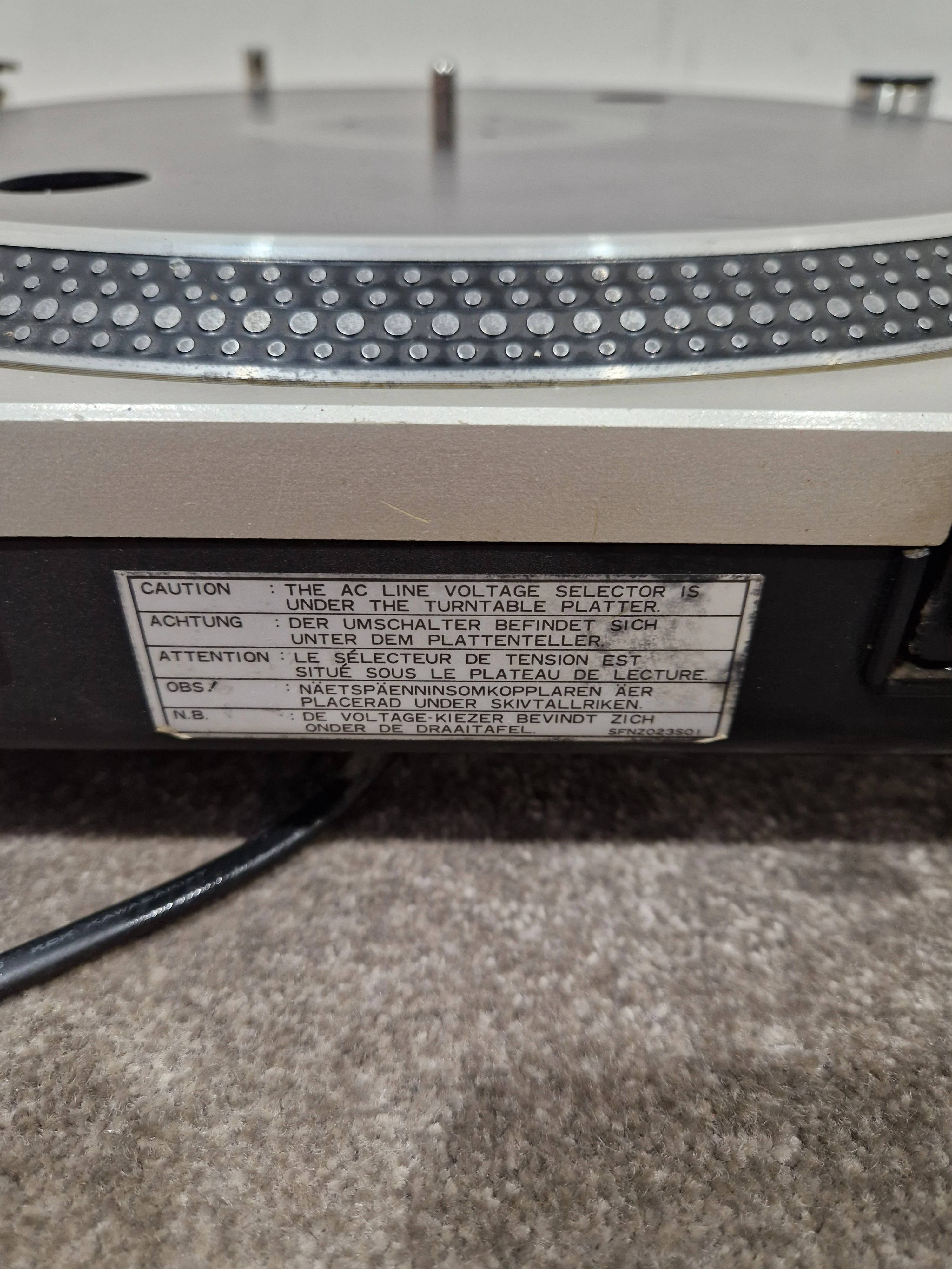 Technics SL-1200 MK2-A - Direct Drive Turntable - Good w/ Power Supply - Image 10