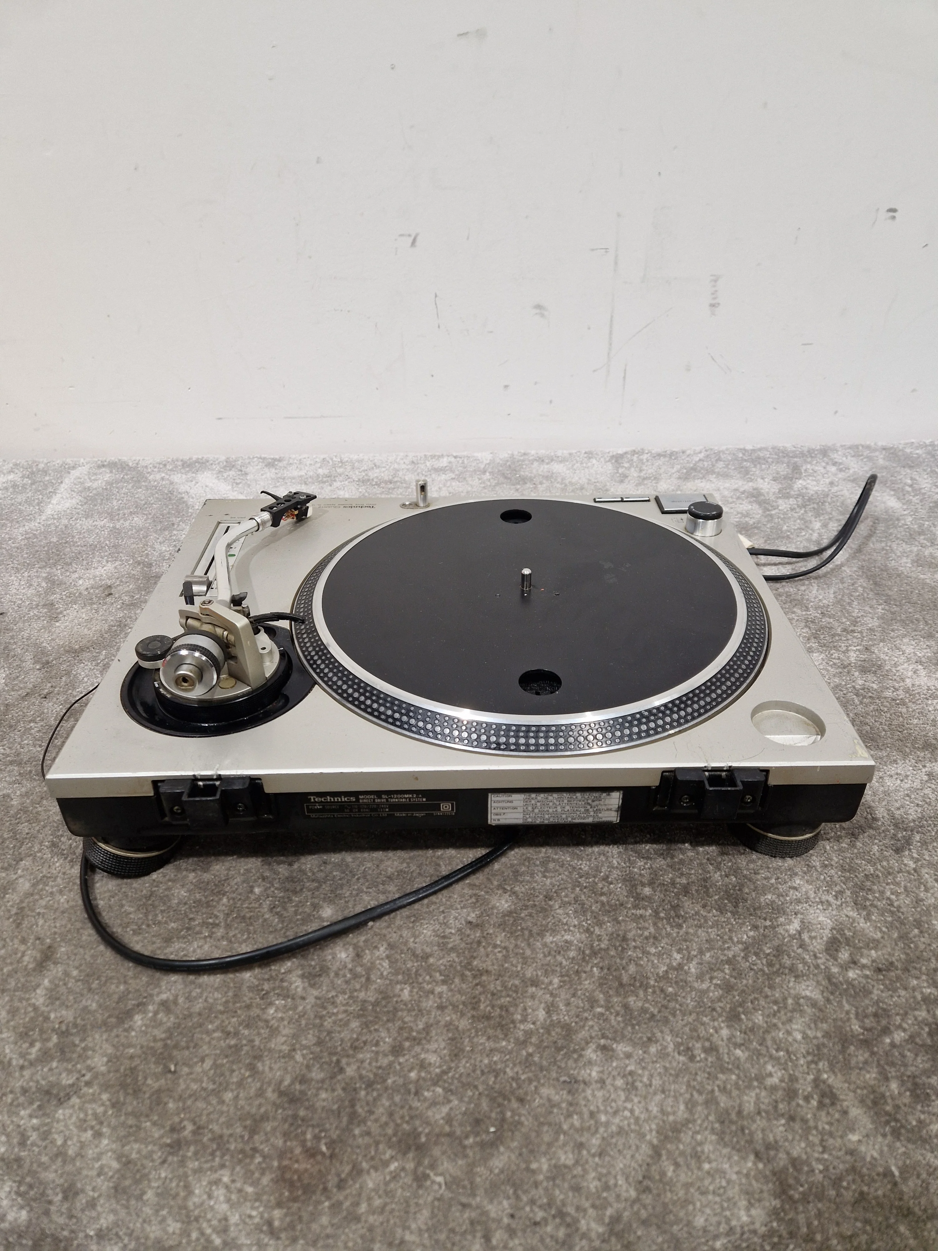 Technics SL-1200 MK2-A - Direct Drive Turntable - Good w/ Power Supply - Image 6