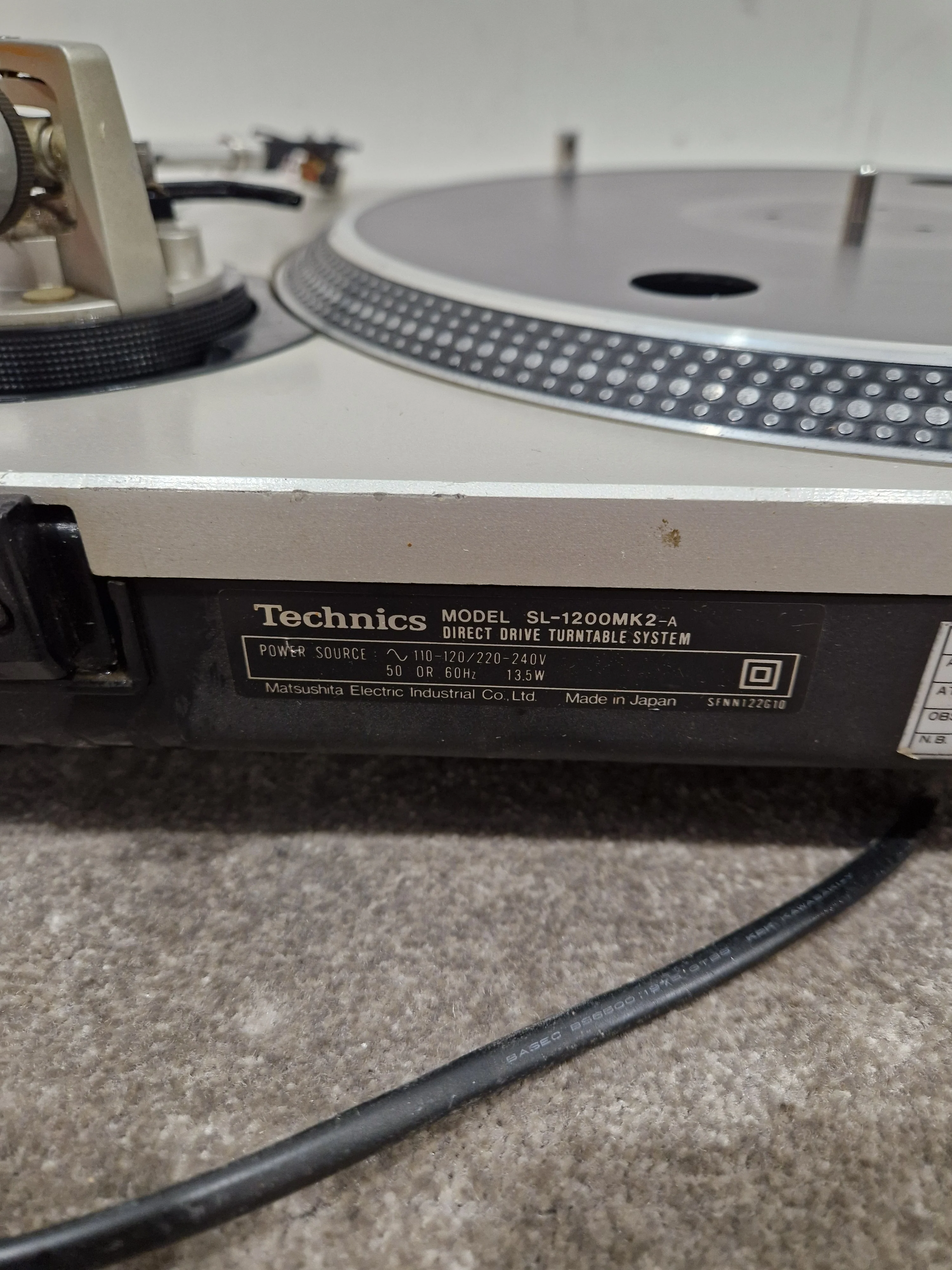 Technics SL-1200 MK2-A - Direct Drive Turntable - Good w/ Power Supply - Image 9