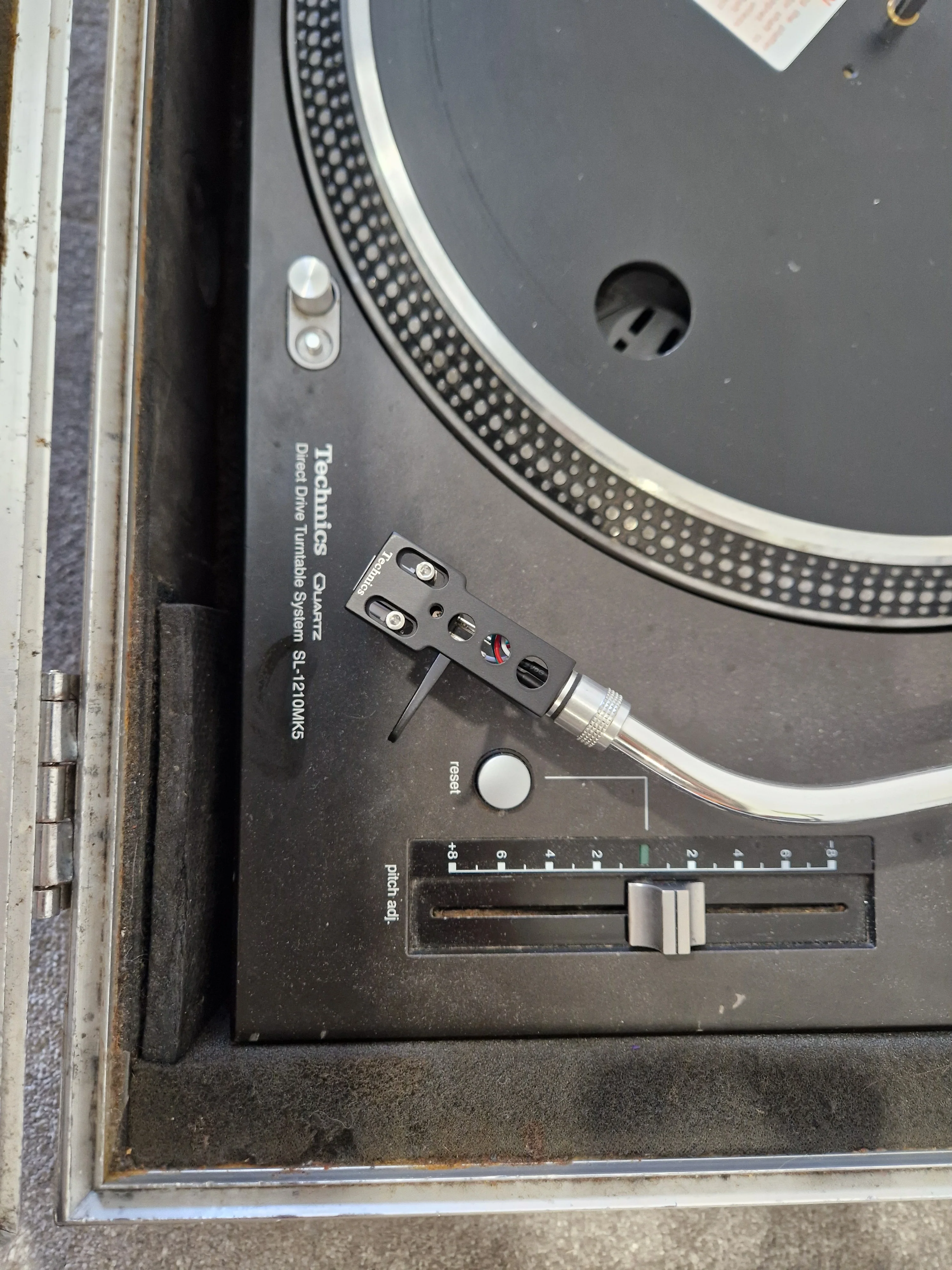 Technics SL-1210MK5 Turntable – Quartz Direct Drive – Road Case Included – Very Good - Image 9