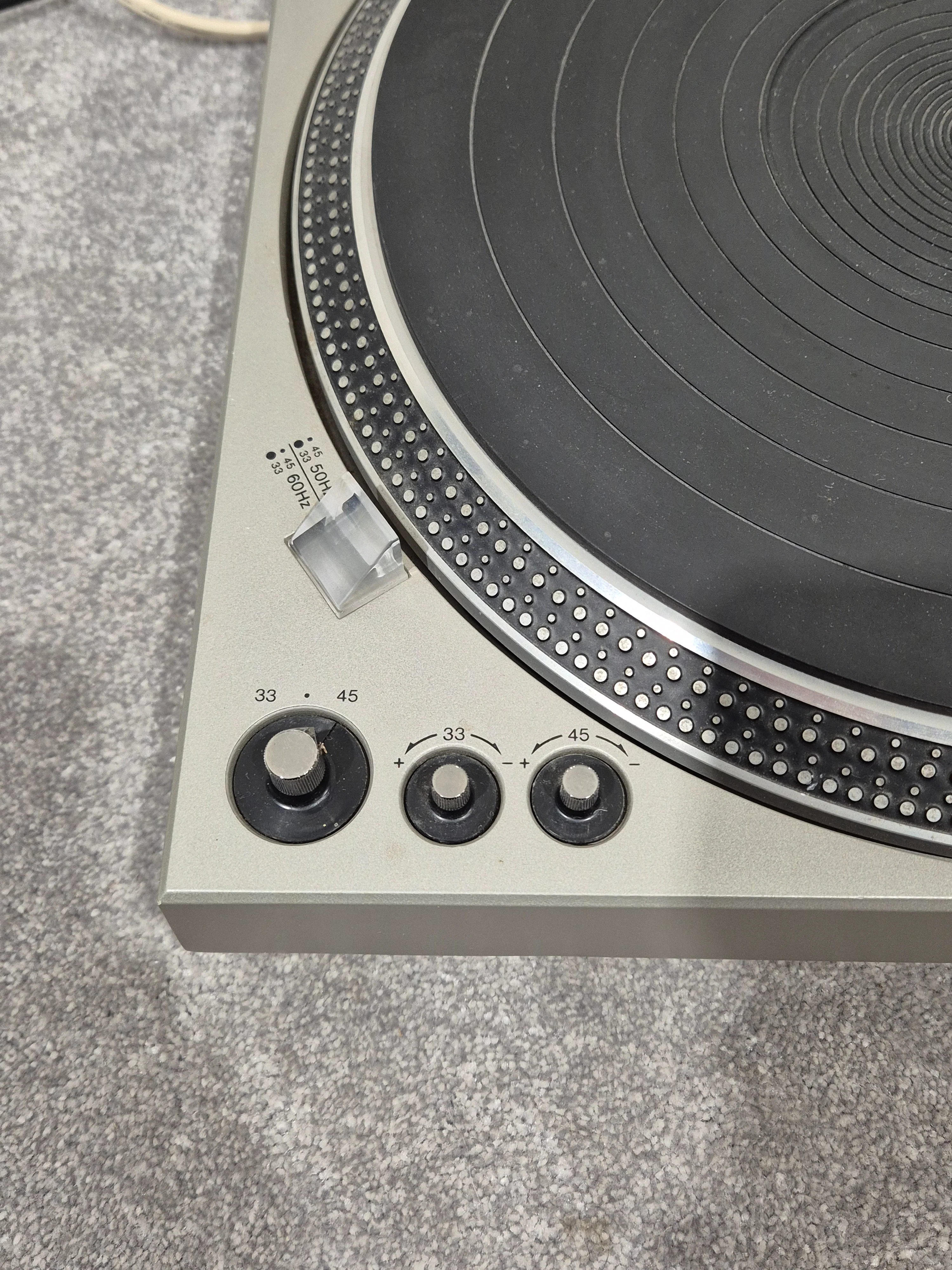 Technics SL 1800 - Direct-Drive Turntable - Image 4