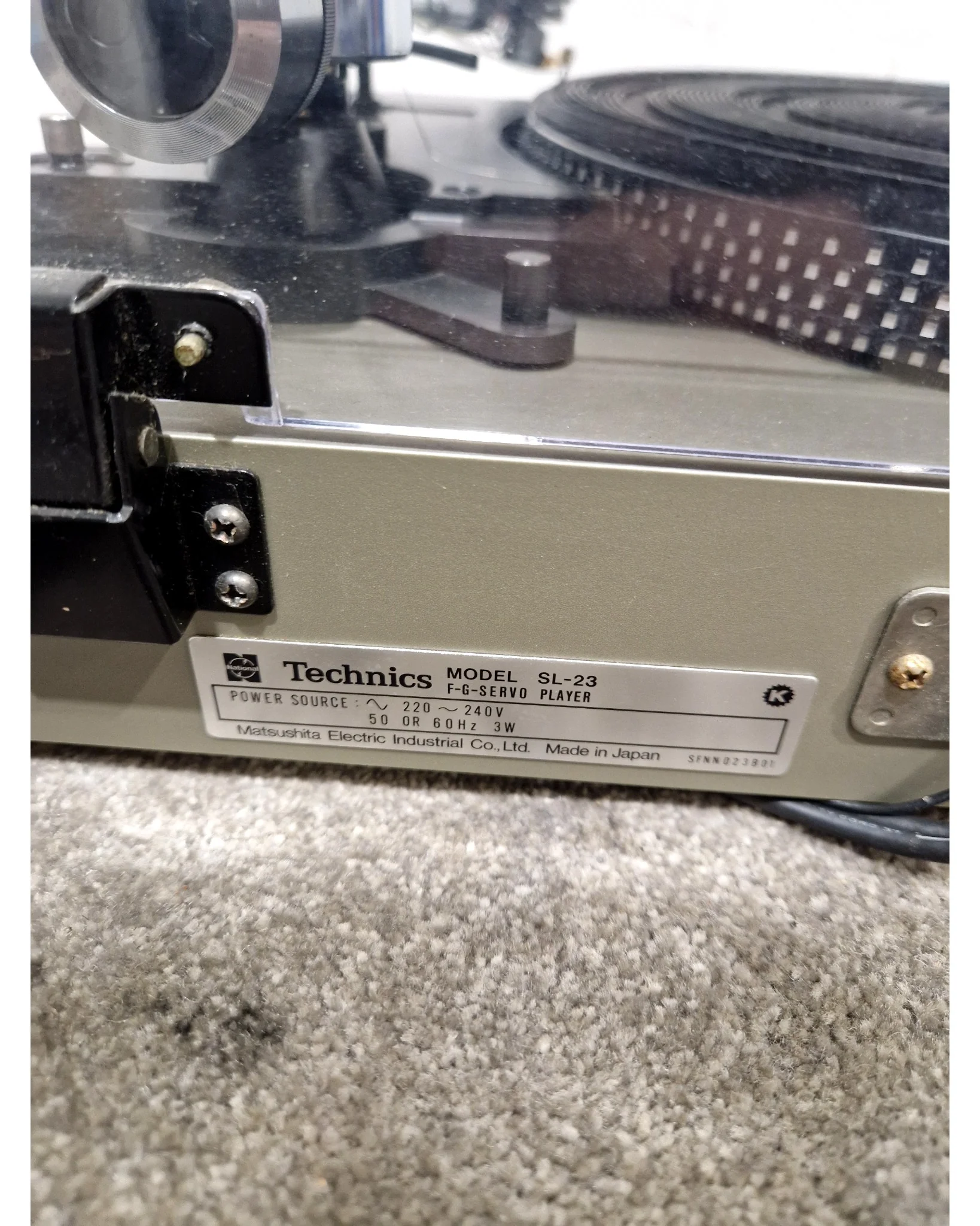 Technics SL-23 - Turntable - Silver/Grey - Refurbished w/ Manuals - Image 2