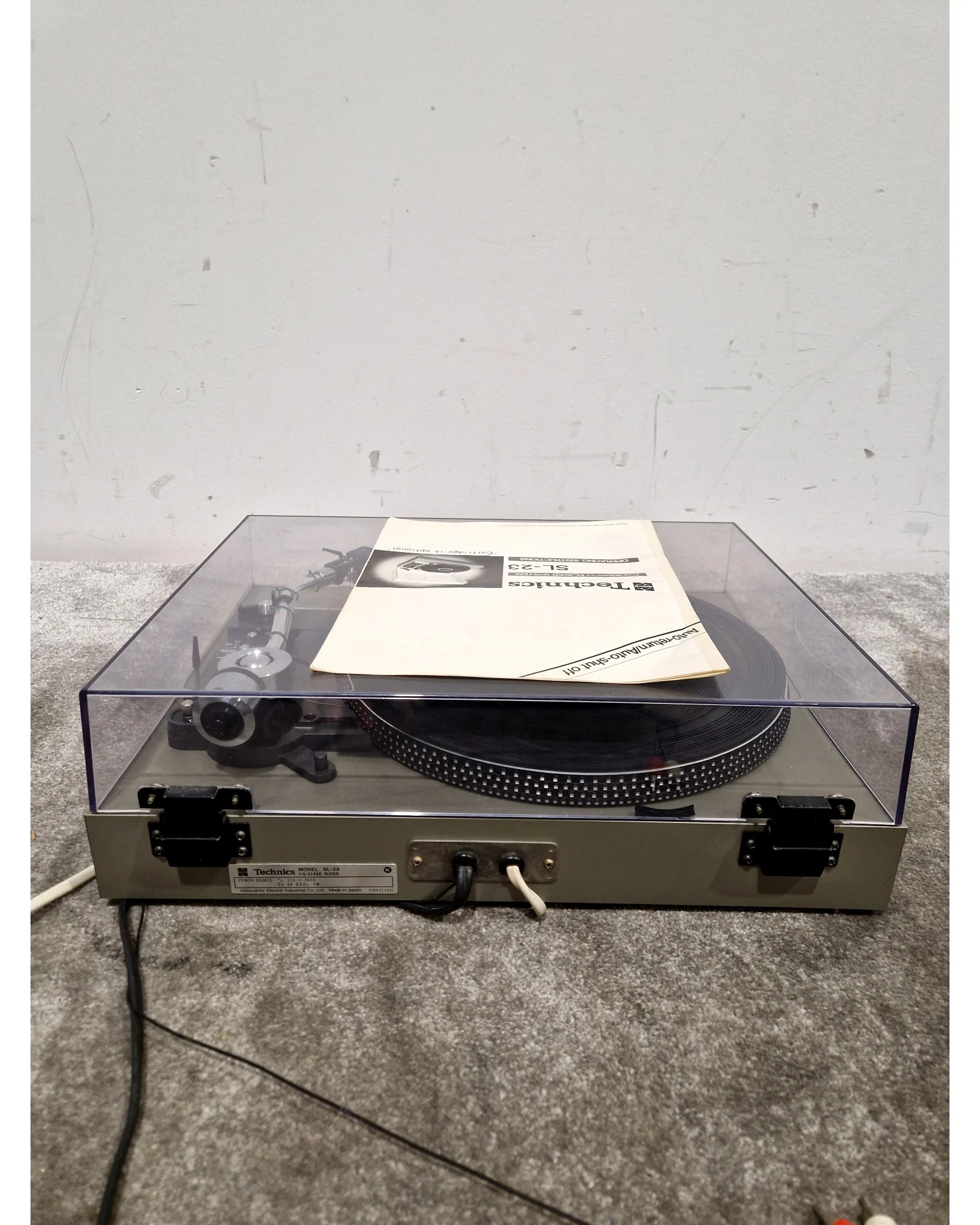 Technics SL-23 - Turntable - Silver/Grey - Refurbished w/ Manuals - Image 3