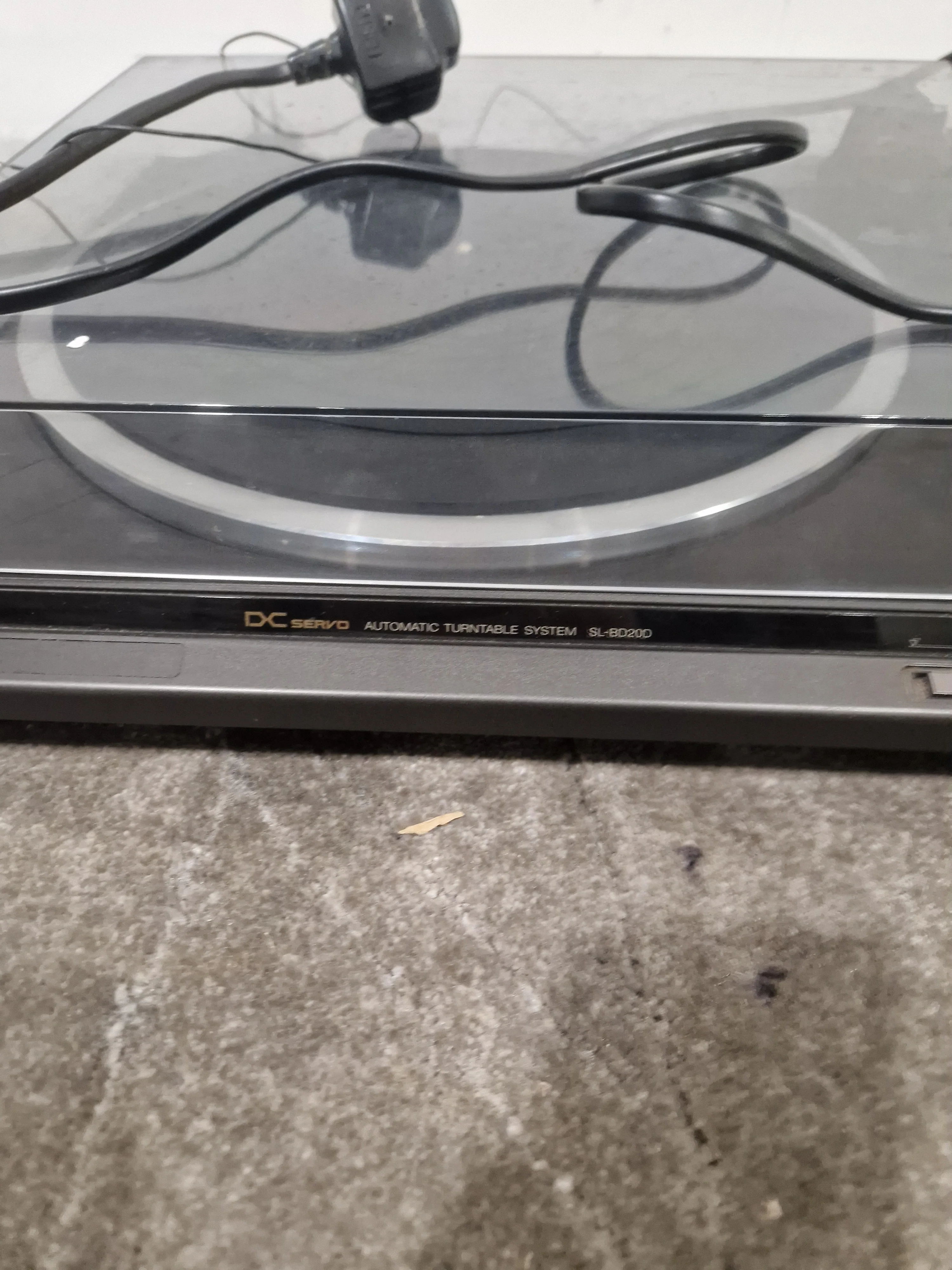 Technics SL-BD20D - Semi-Automatic Turntable - Very Good w/ Power Supply - Image 3