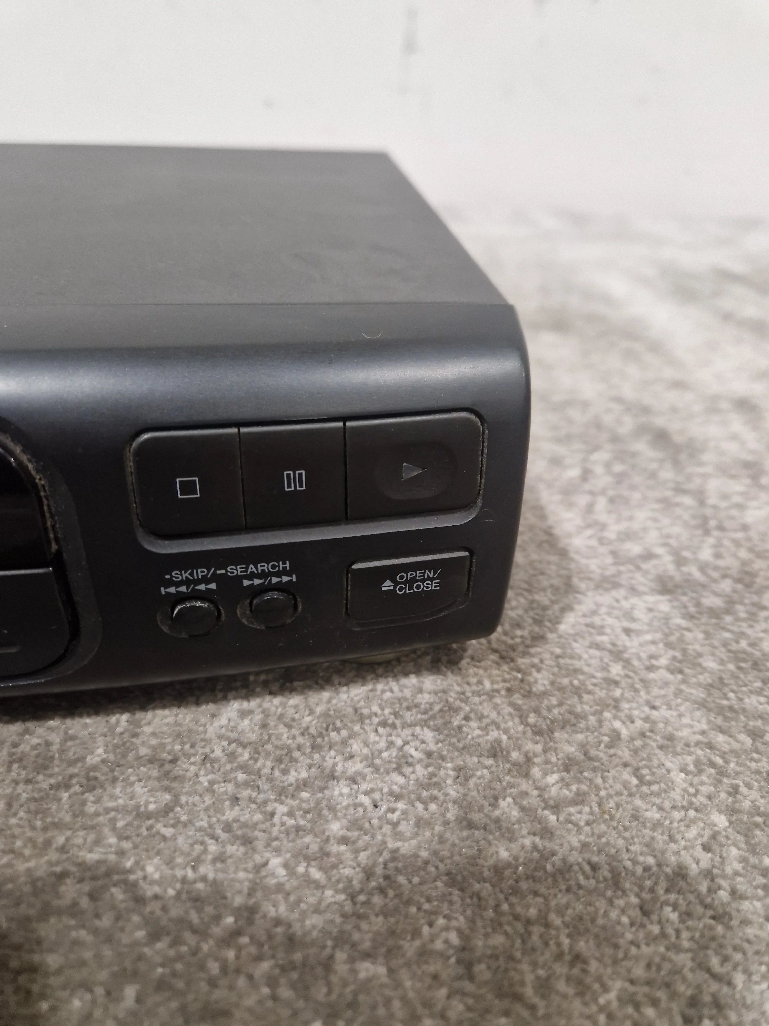 Technics SL-CH605 - CD Player - Black - Good - Image 11