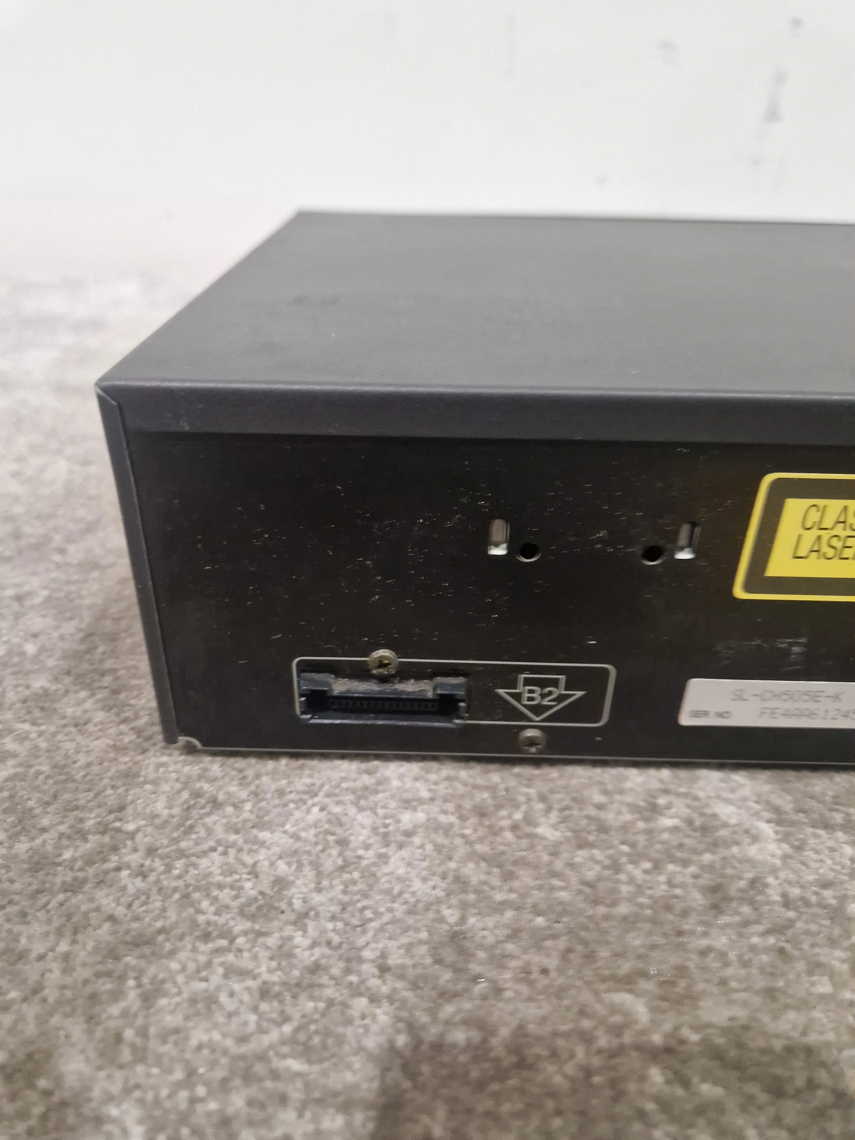 Technics SL-CH605 - CD Player - Black - Good - Image 9
