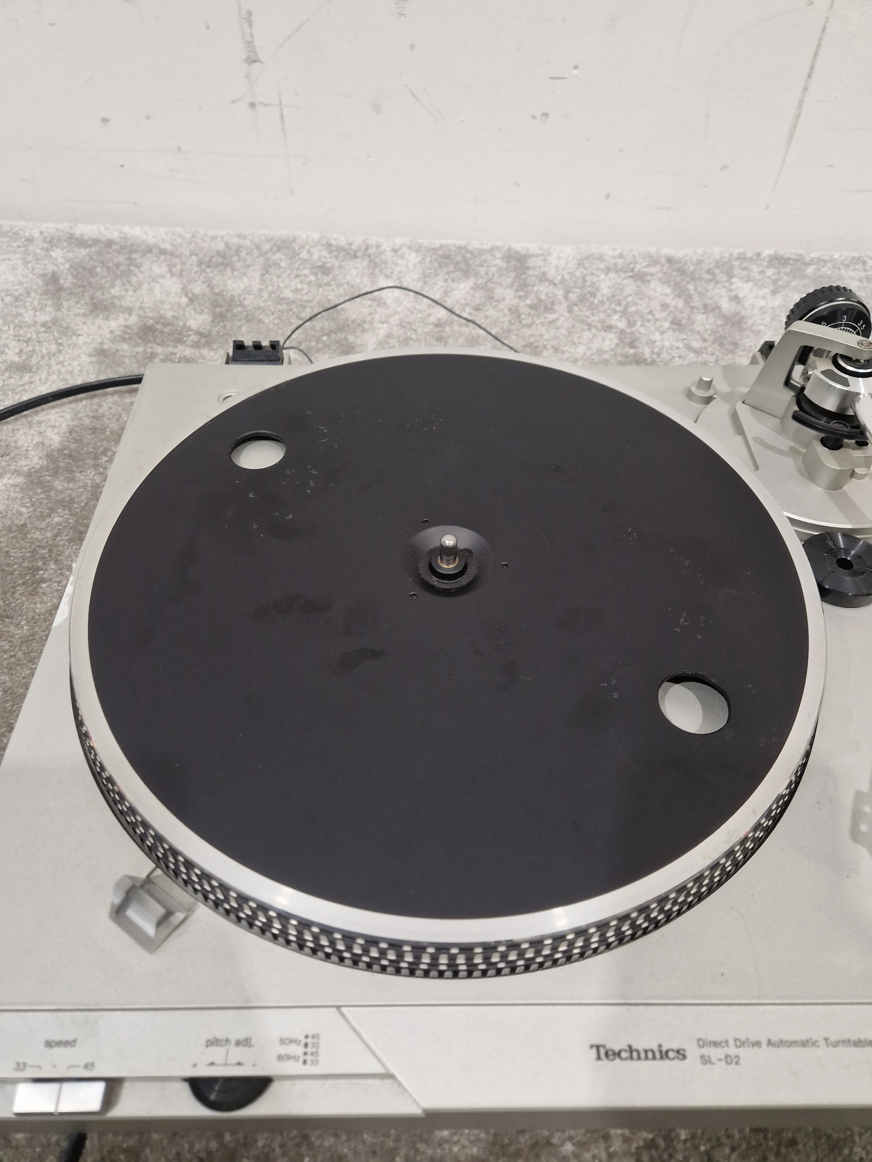 Technics SL-D2 - Direct Drive Turntable - Very Good - Image 2