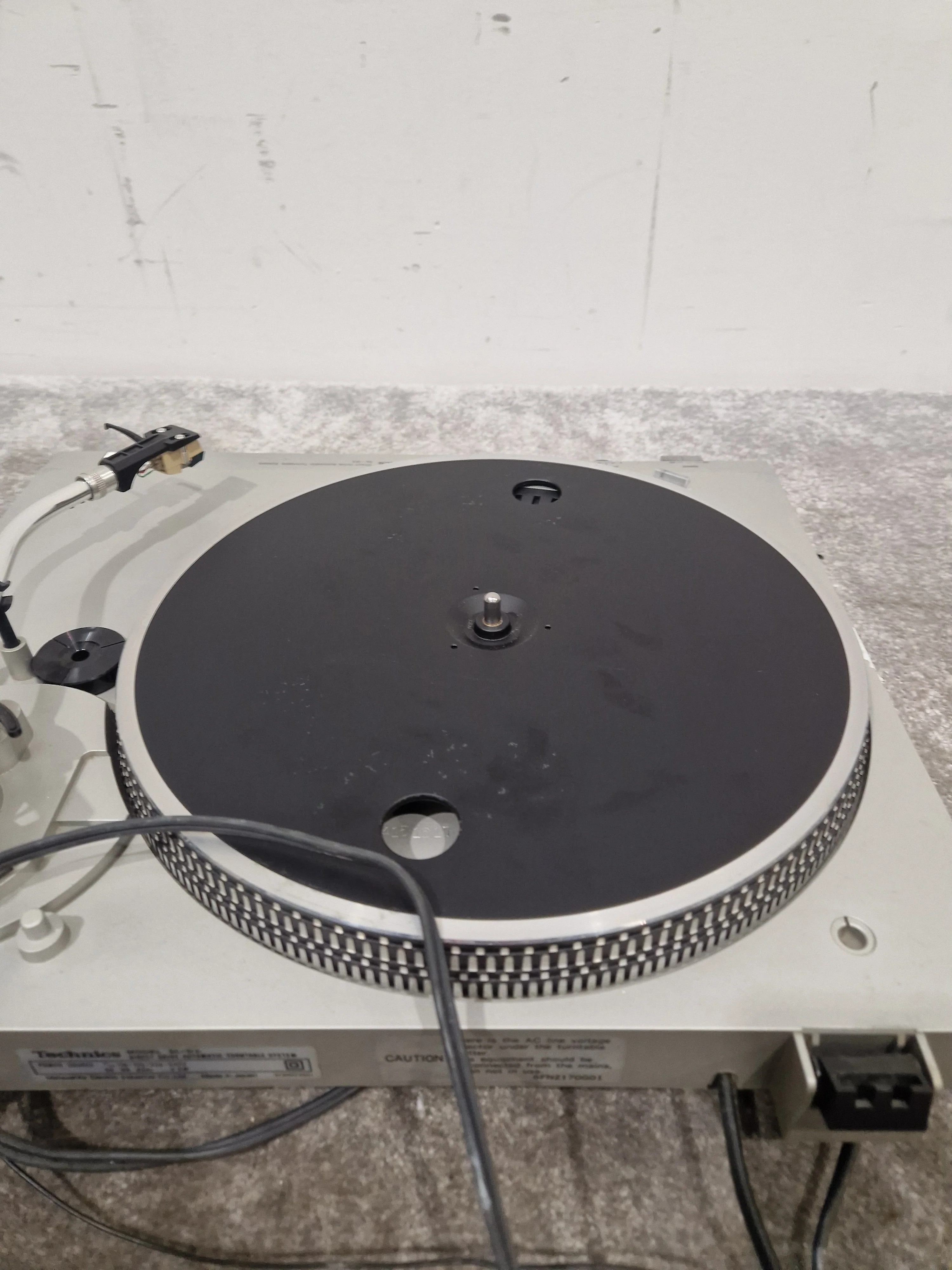 Technics SL-D2 - Direct Drive Turntable - Very Good - Image 3