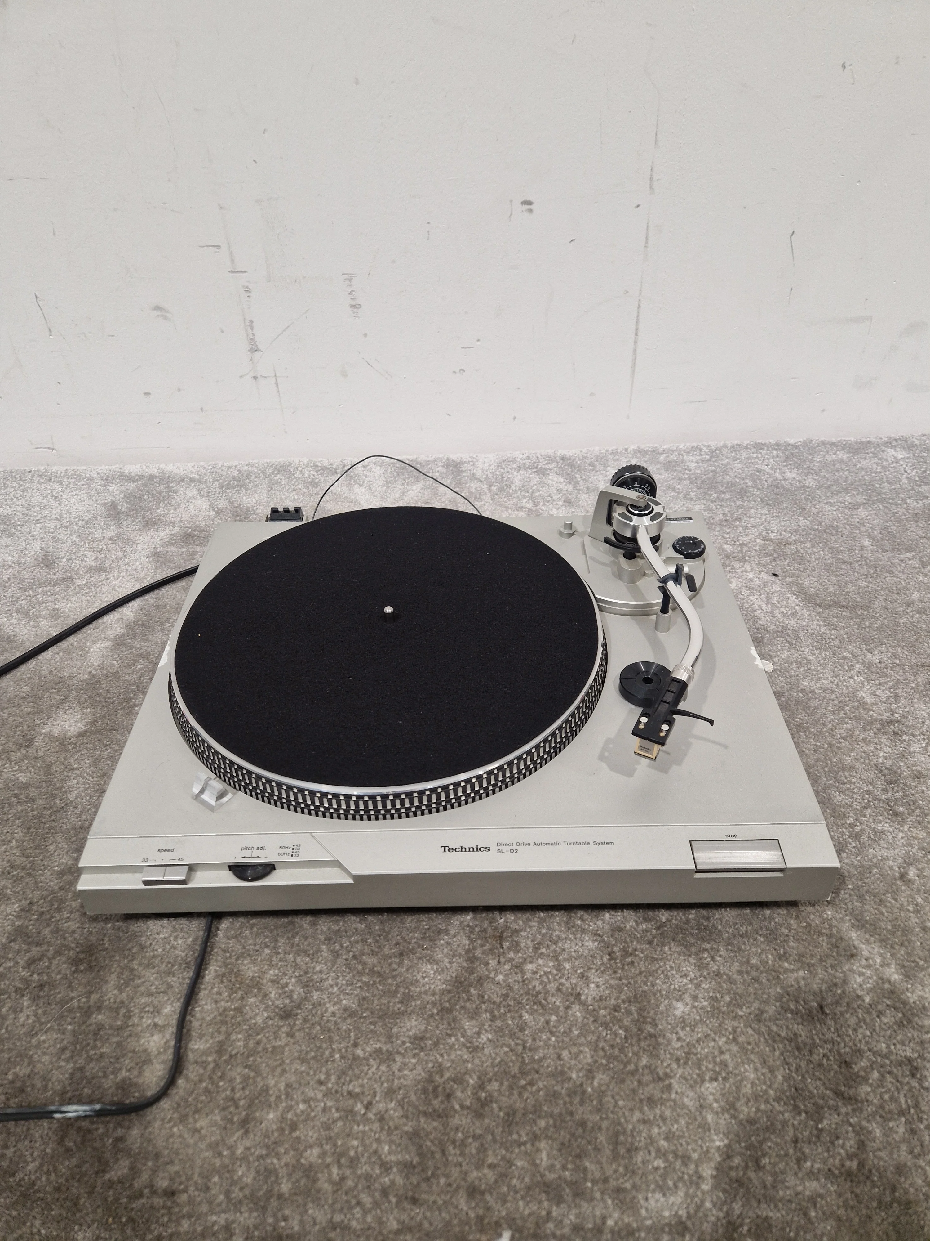 Technics SL-D2 - Direct Drive Turntable - Very Good - Image 4