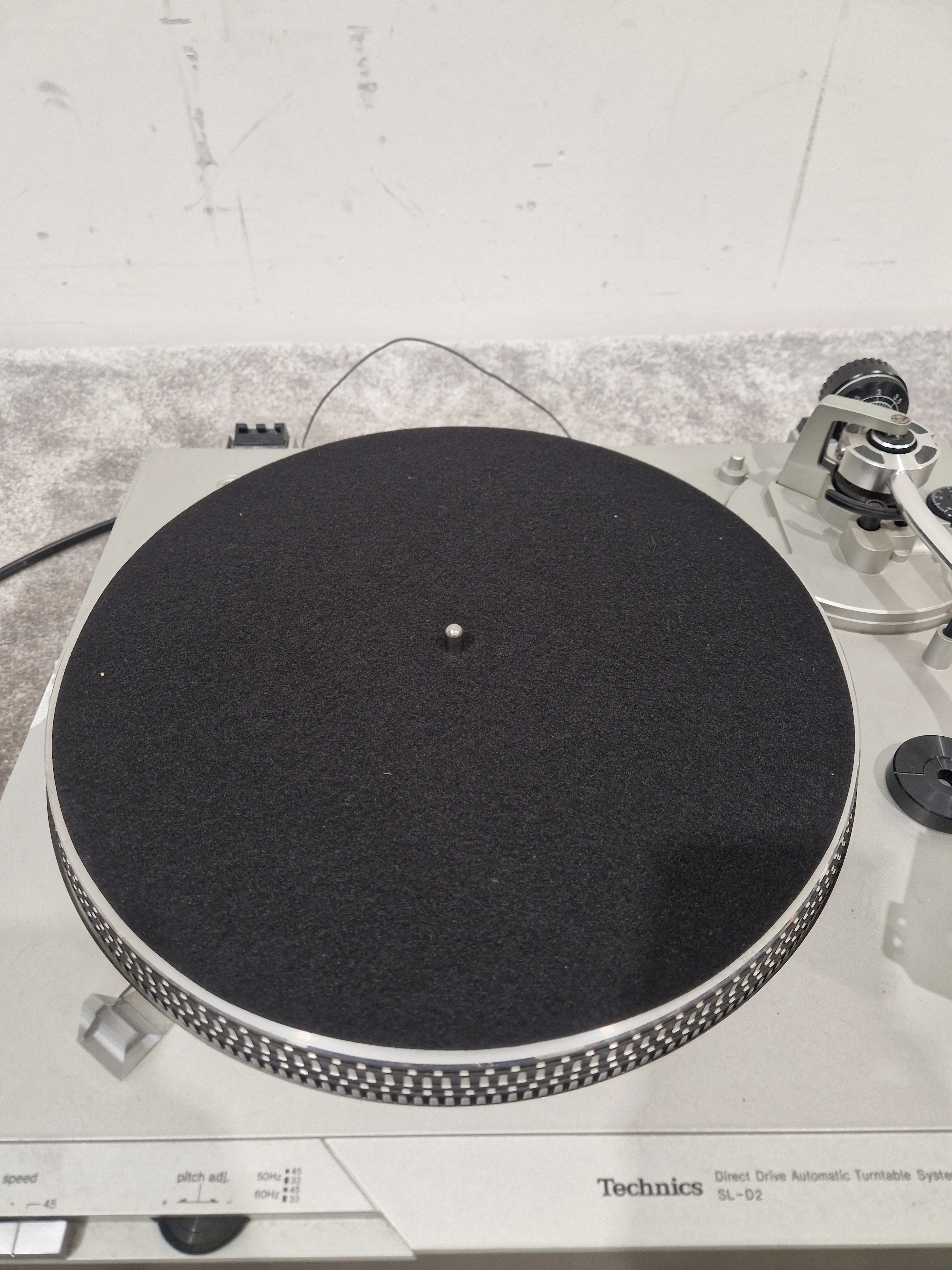 Technics SL-D2 - Direct Drive Turntable - Very Good - Image 5