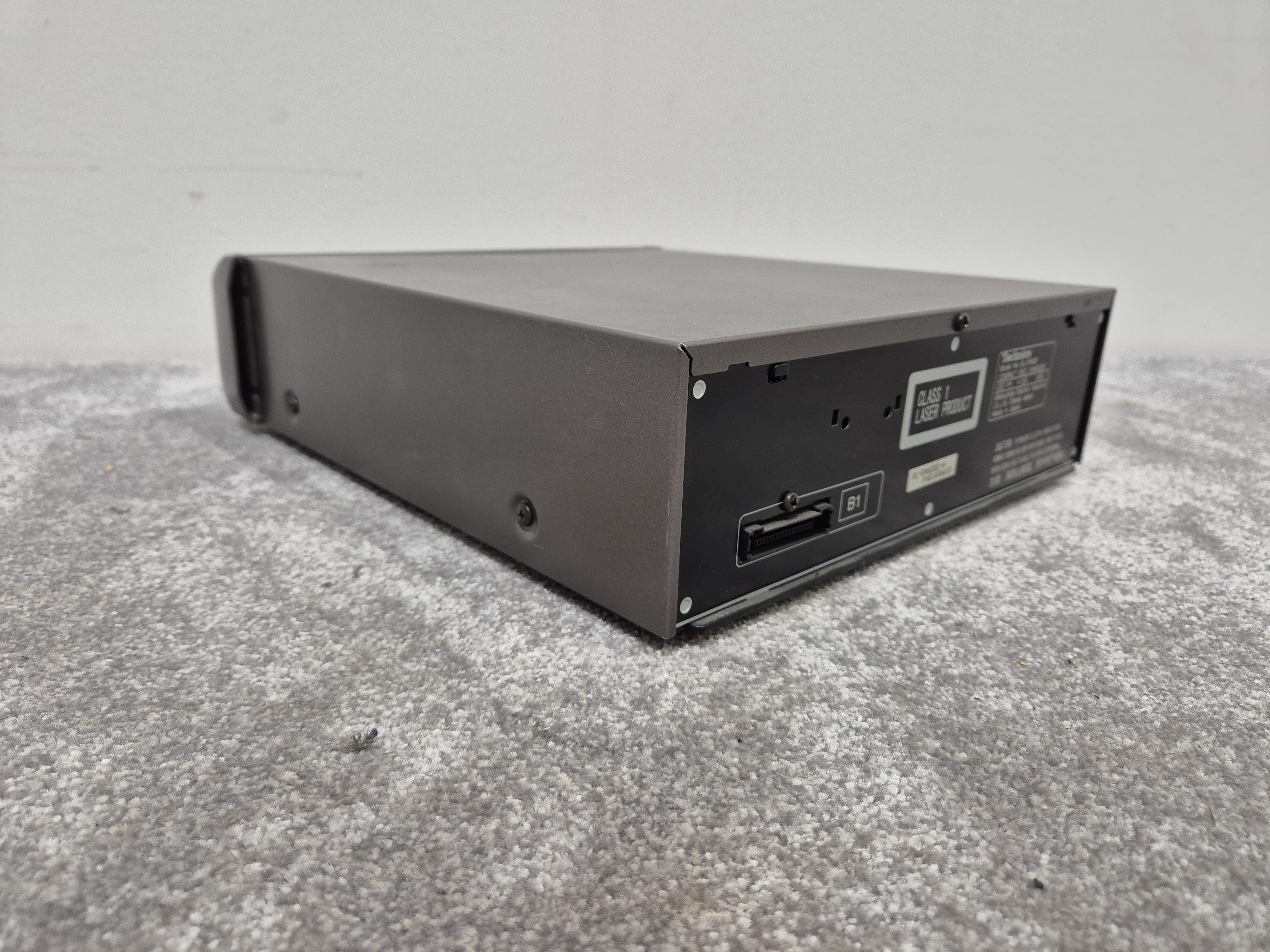 Technics SL-EH600 - Compact CD Player (Spares or Repairs) - Image 6