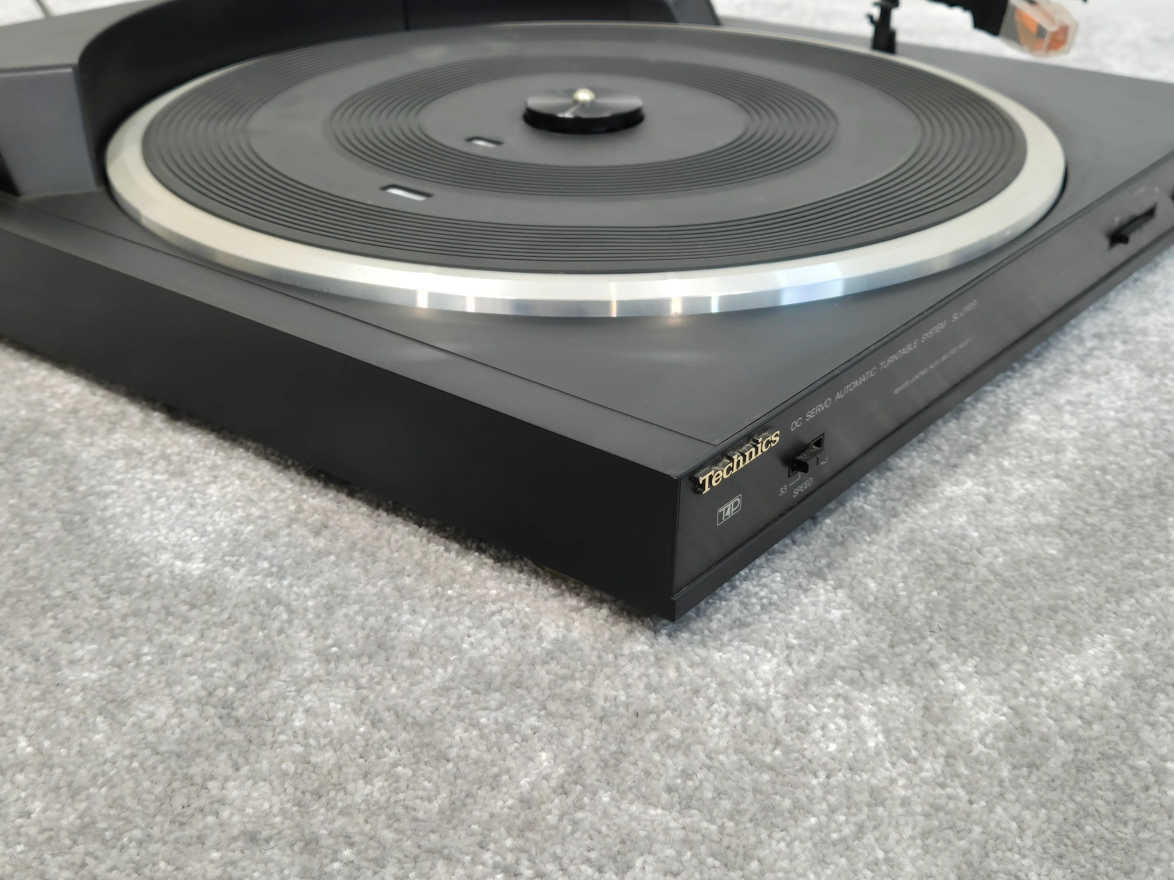 Technics SL-J110R - DC Servo Full-Auto Belt Drive Turntable (Read Description) - Image 8