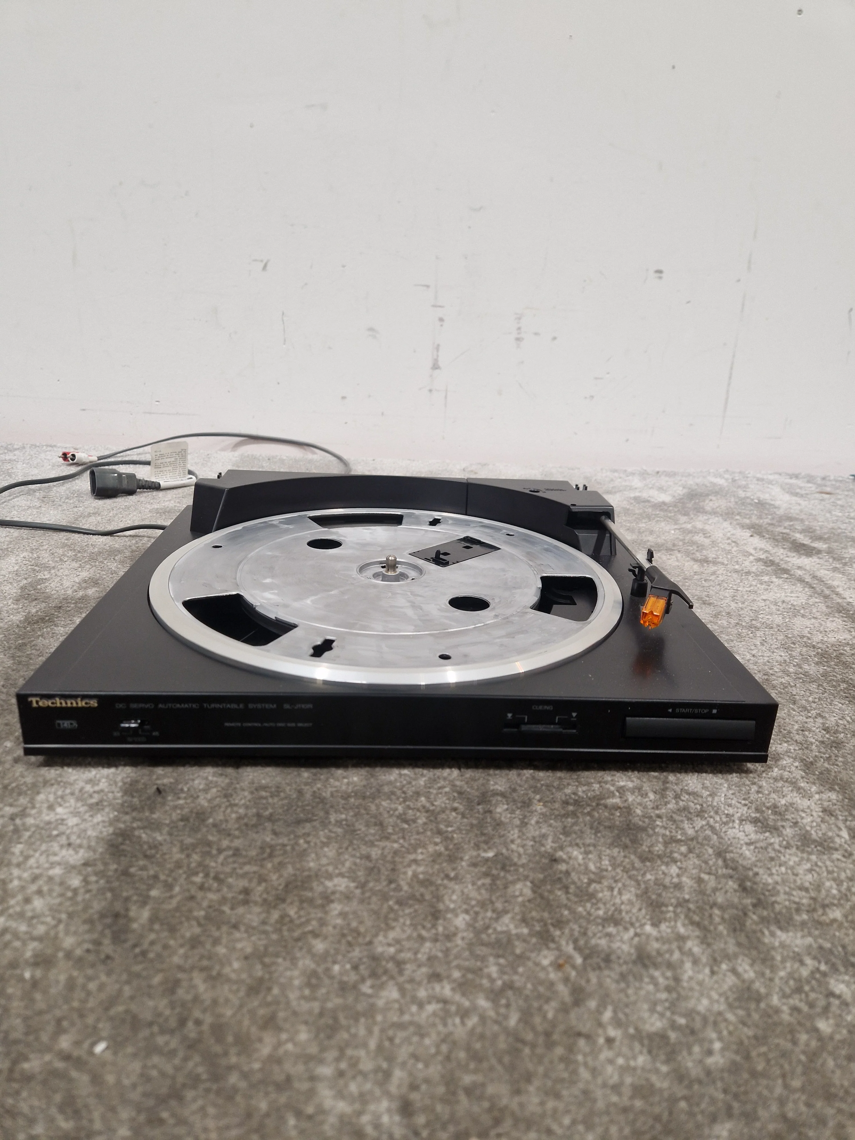 Technics SL-J110R - DC Servo Automatic Turntable System - Spares or Repair - Image 4