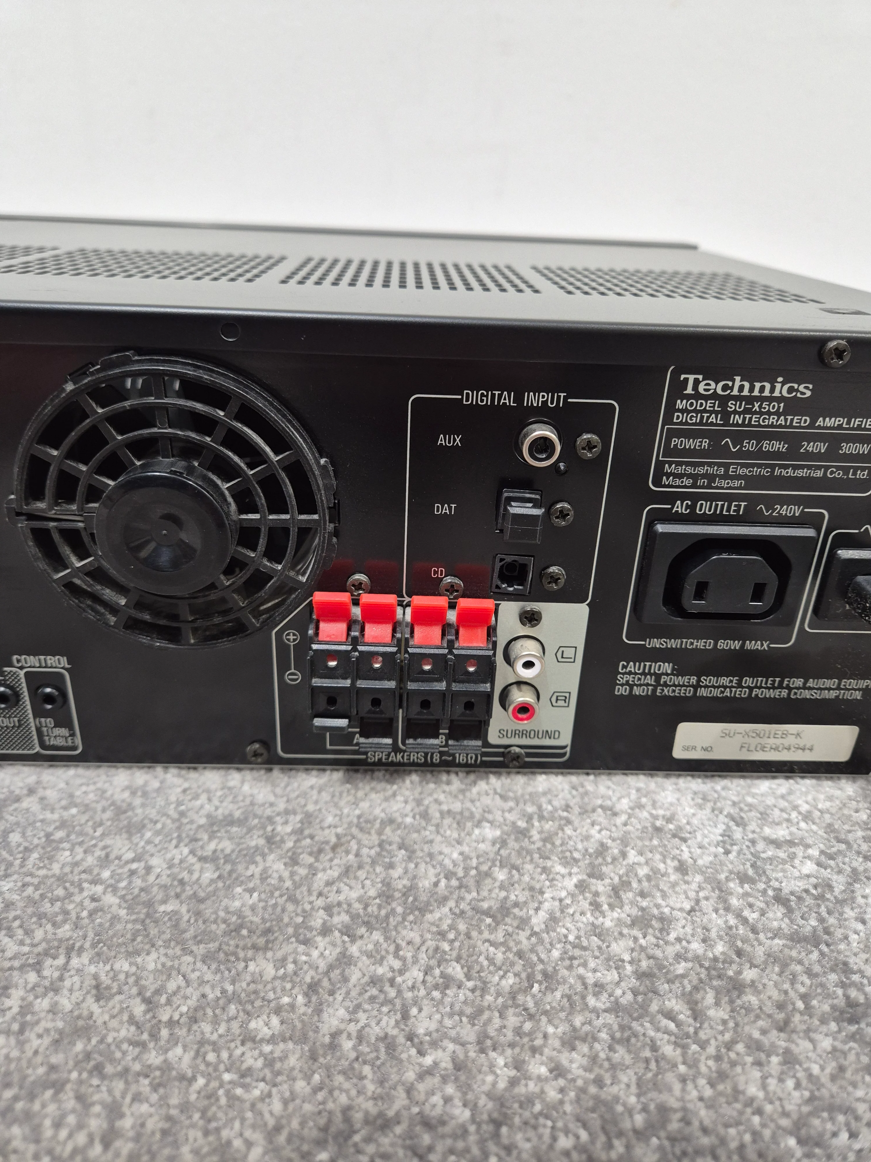 Technics SU-X501 - Integrated Amplifier (Spares or Repairs) - Image 8
