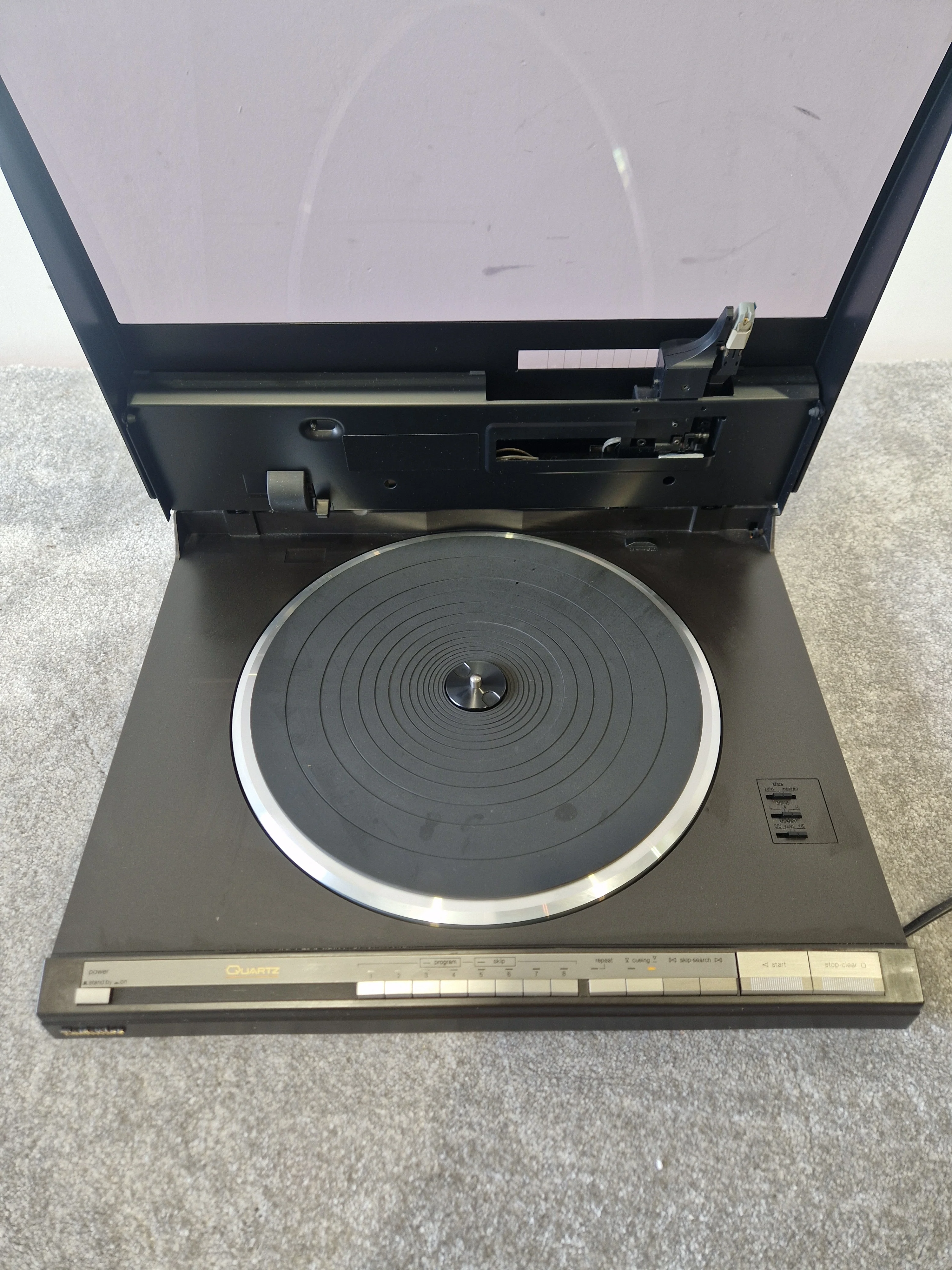 Technics SL-L3 Linear Tracking Turntable – Quartz Direct Drive, Fully Automatic - Excellent - Image 6