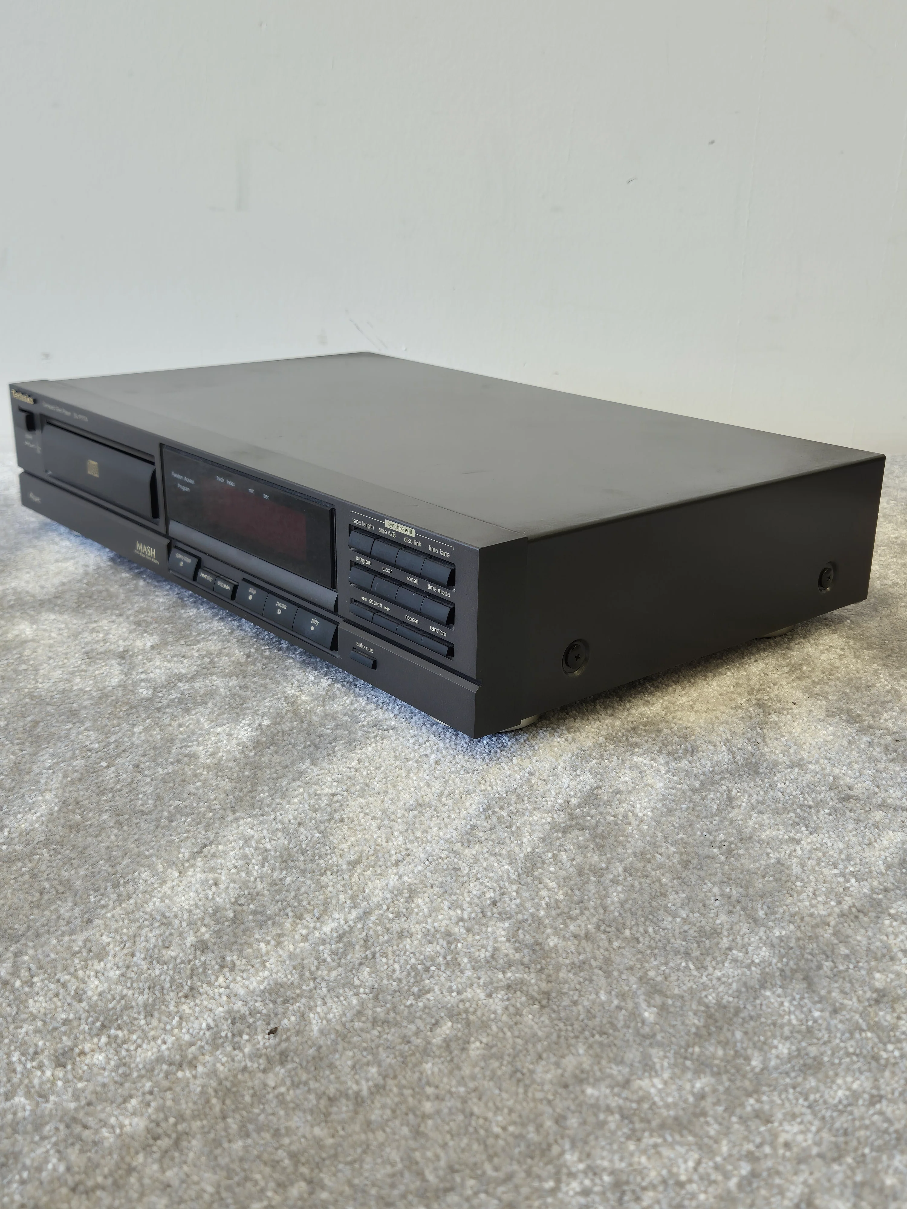 Technics SL-P177A - Compact Disc Player - Image 10