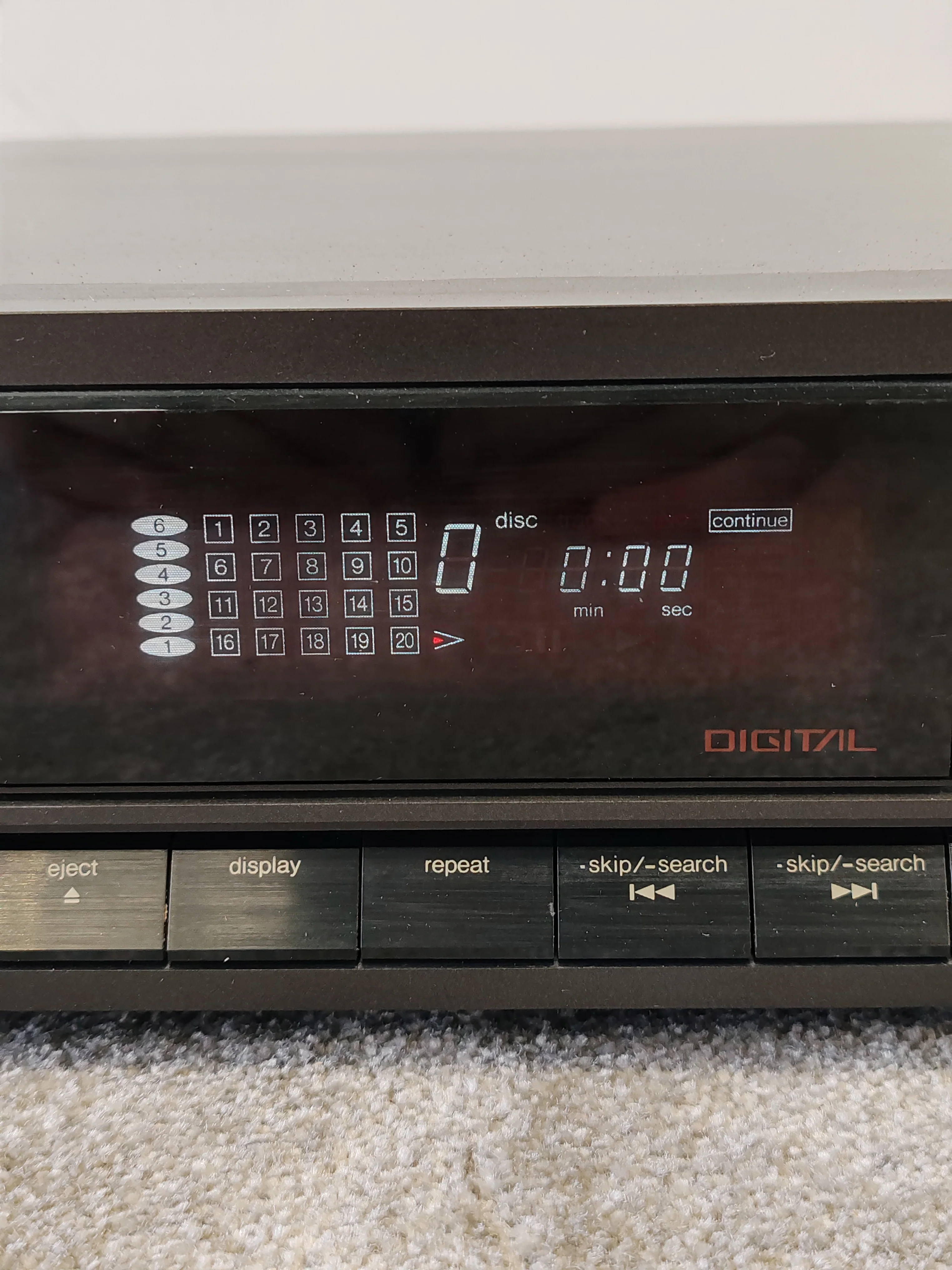 Technics SL-P600C Multi CD Player – Spares or Repair – Missing Disc Changer - Image 3