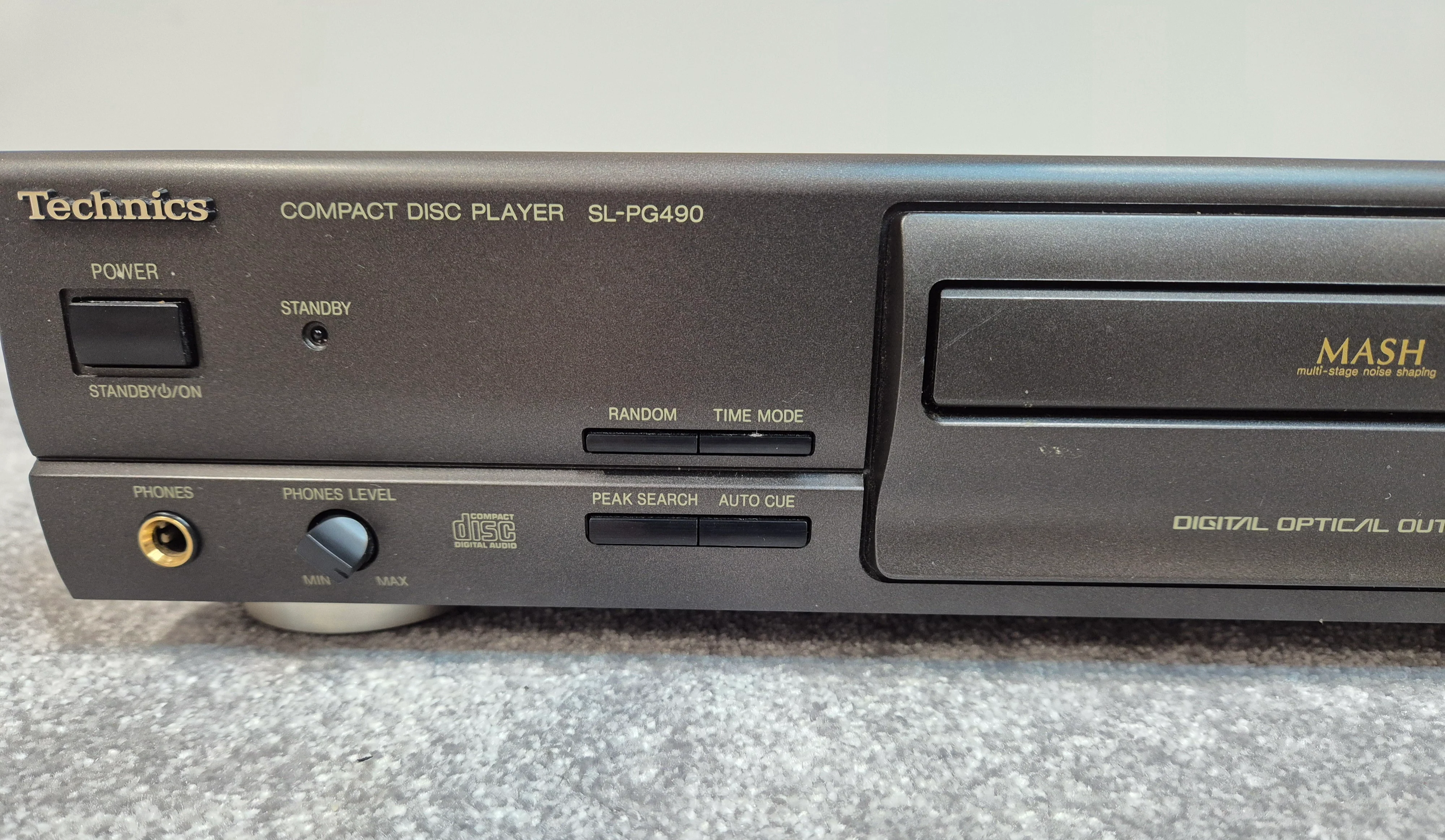 Technics SL-PG490 CD Player - Black - Stereo Hi-Fi CD Player - Image 8