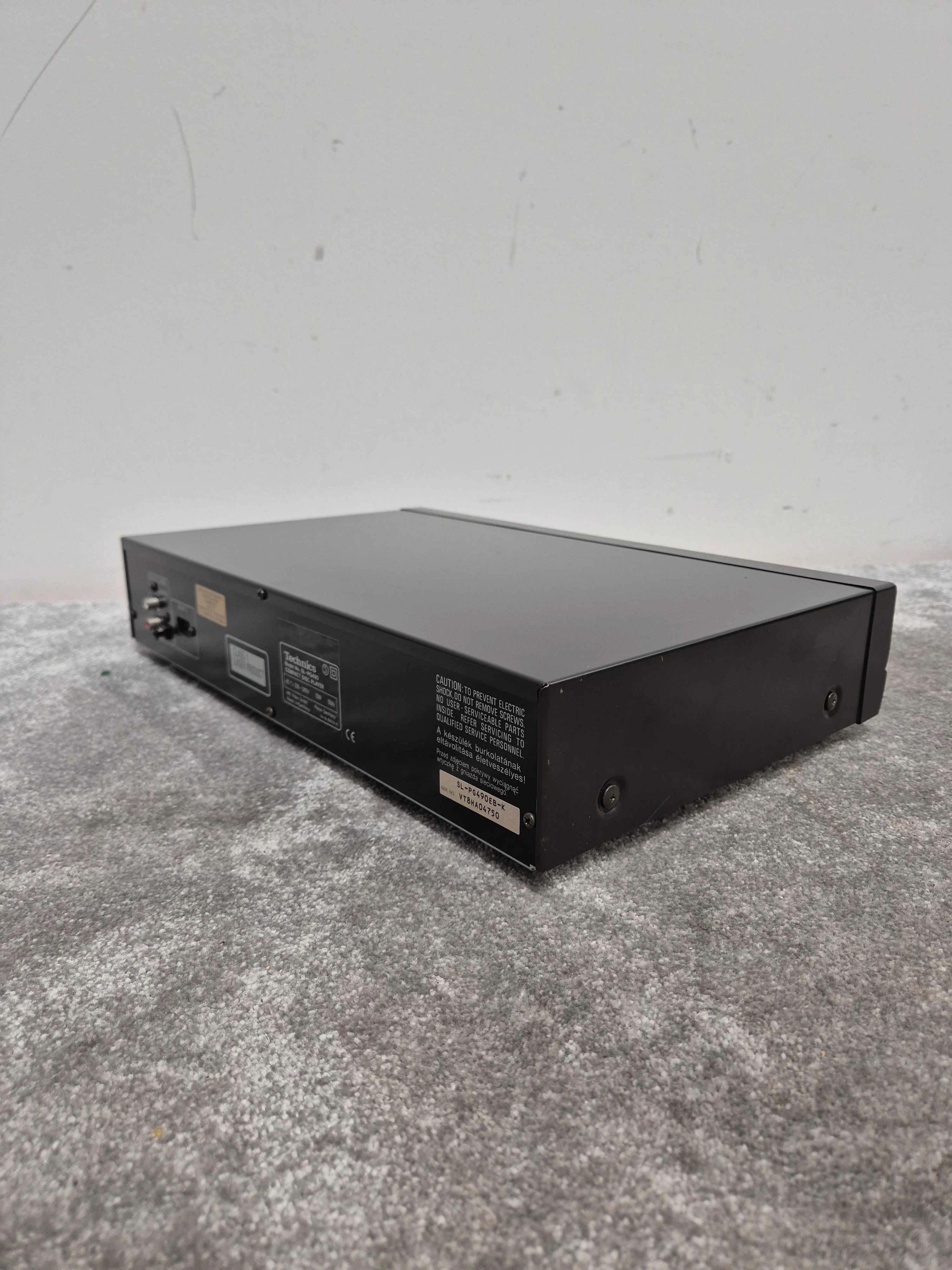 Technics SL-PG490 - CD Player - Spares or Repair - Image 6
