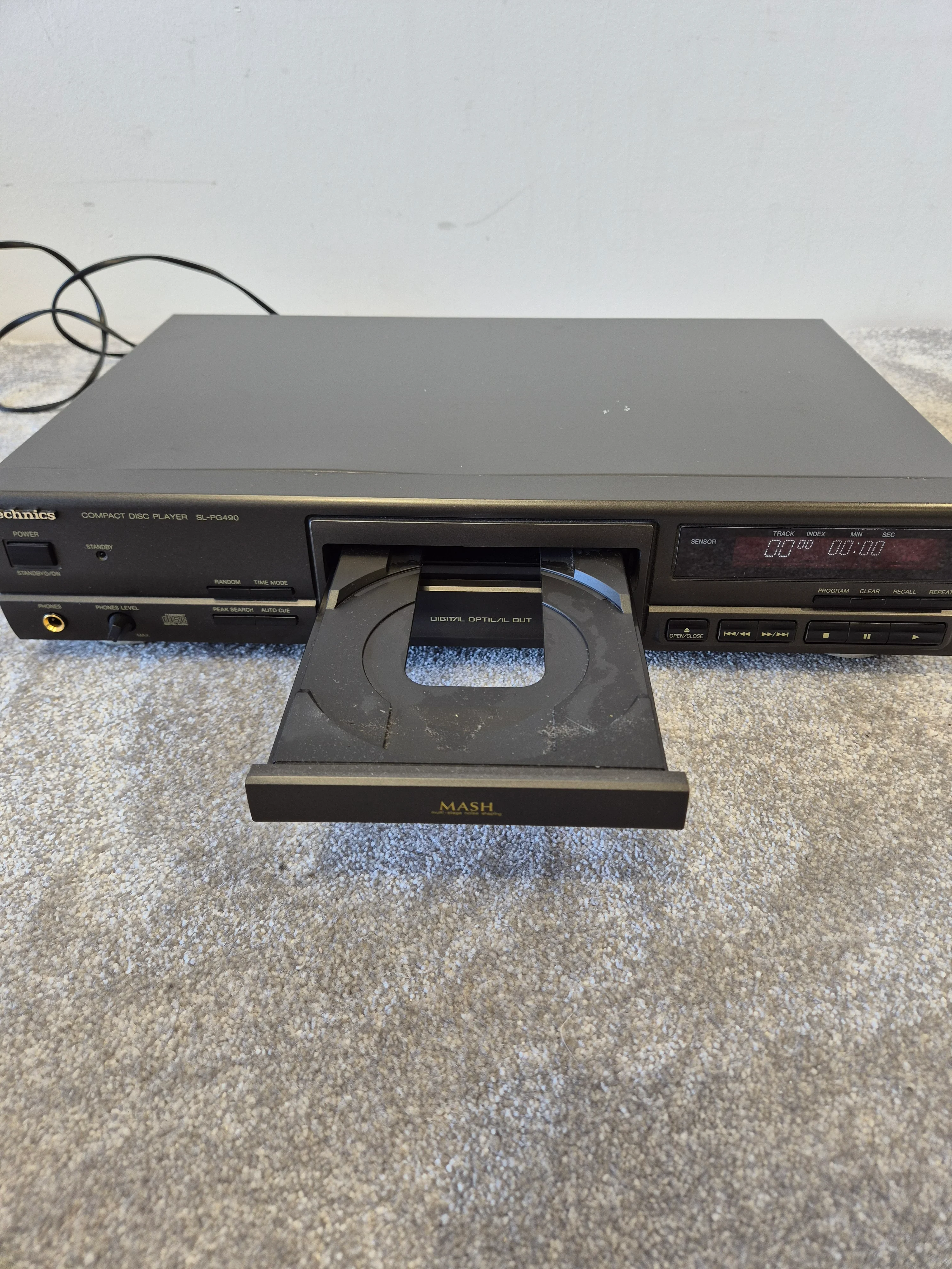 Technics SL-PG490 - Stereo Hi-Fi CD Player - Black - Image 4