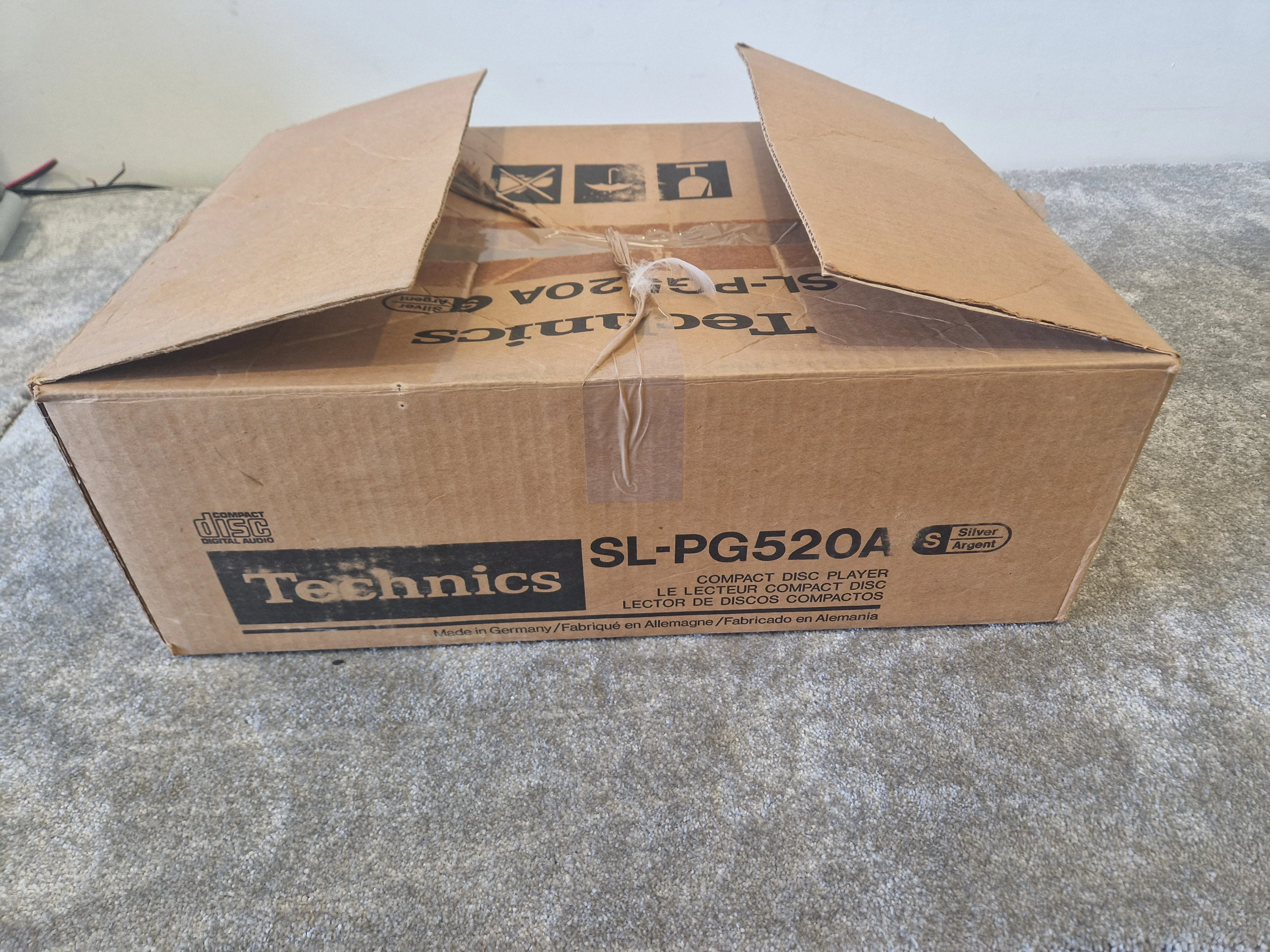 Technics SL-PG520A CD Player – High-Quality Audio w/ Original Box - Very Good - Image 7