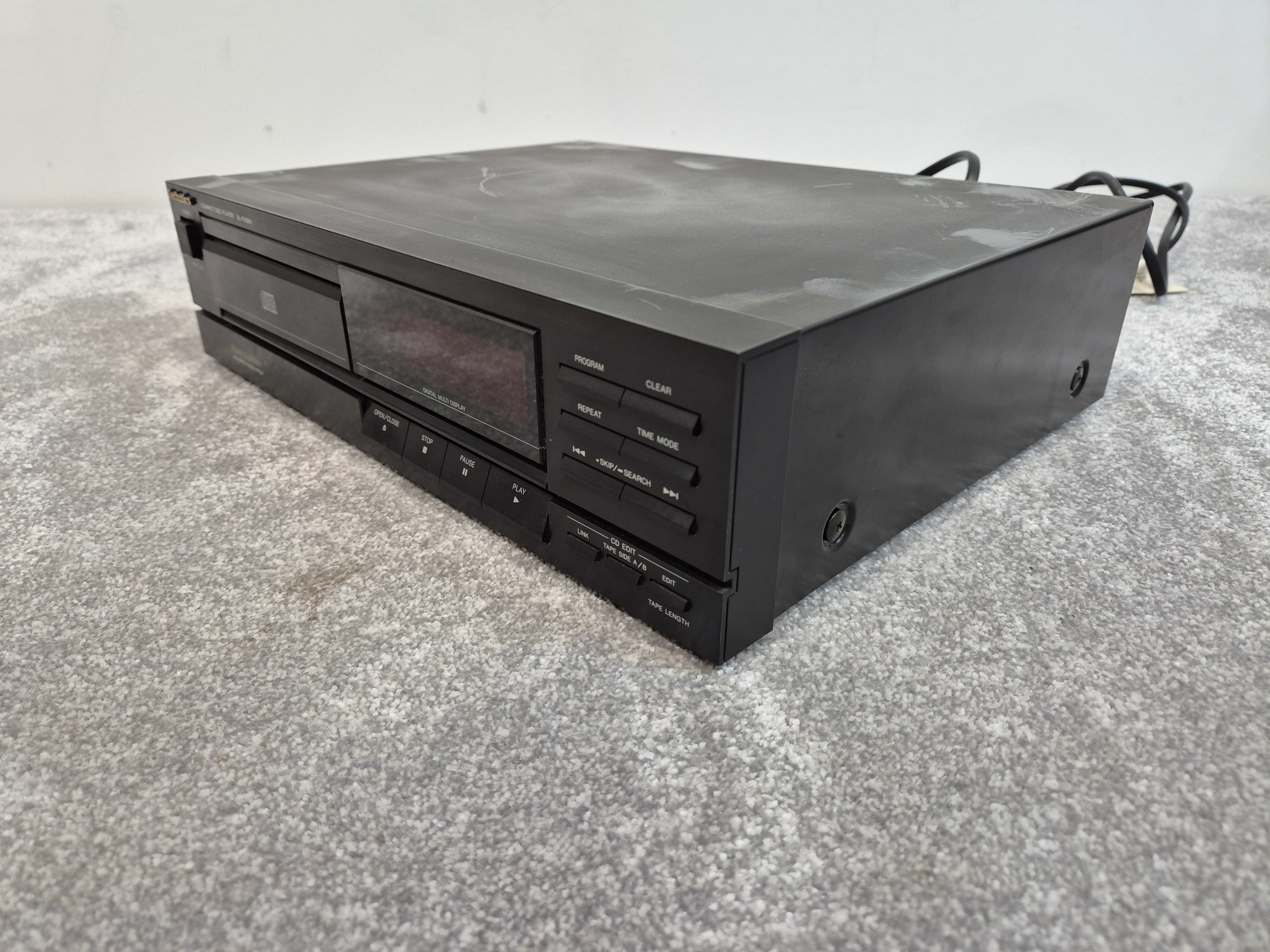 Technics SL-PJ26A CD Player - Compact Audio CD Player - Black - Image 6