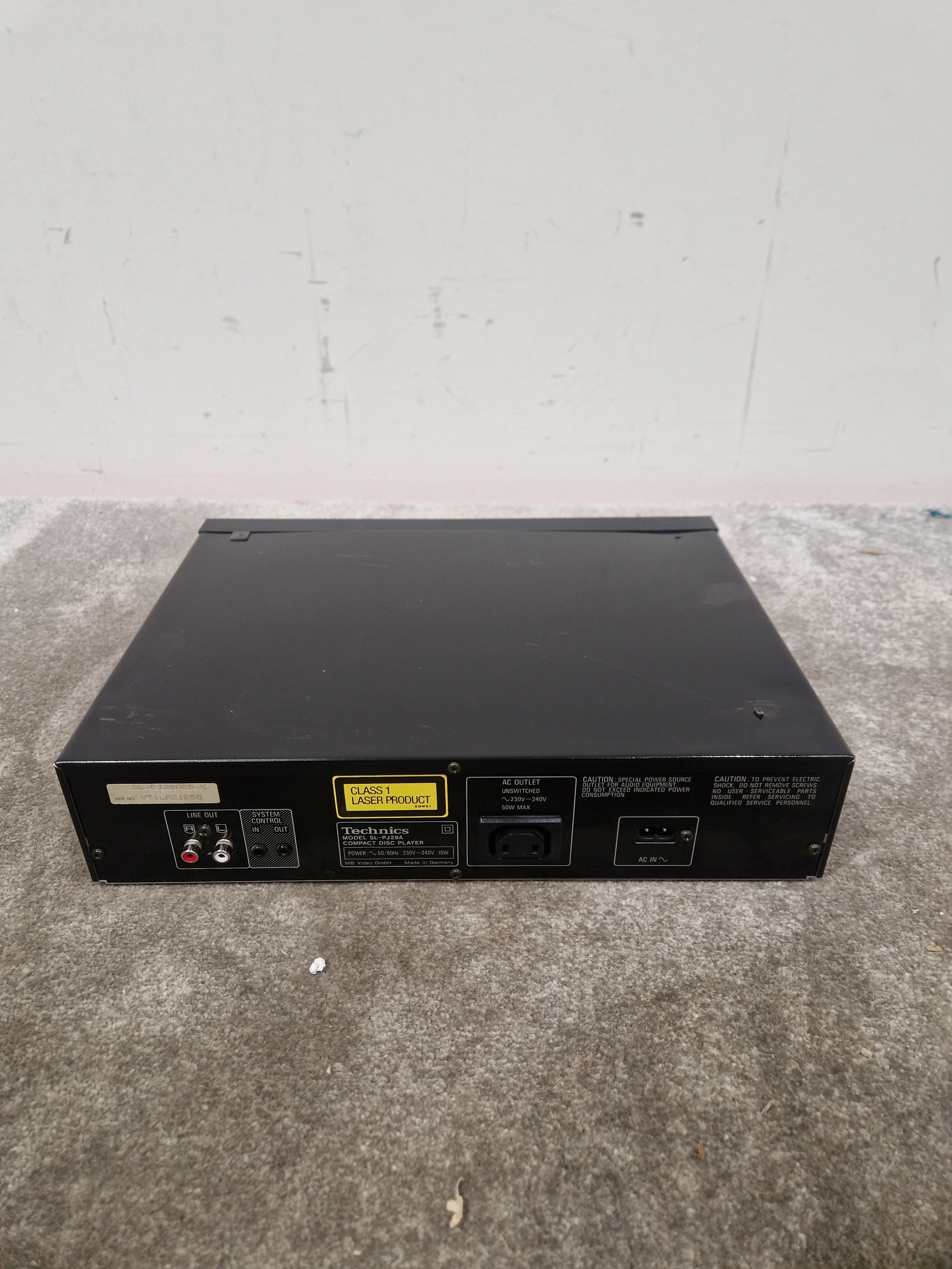 Technics SL-PJ28A CD Player - Manual Disc Tray - Fair - Image 11