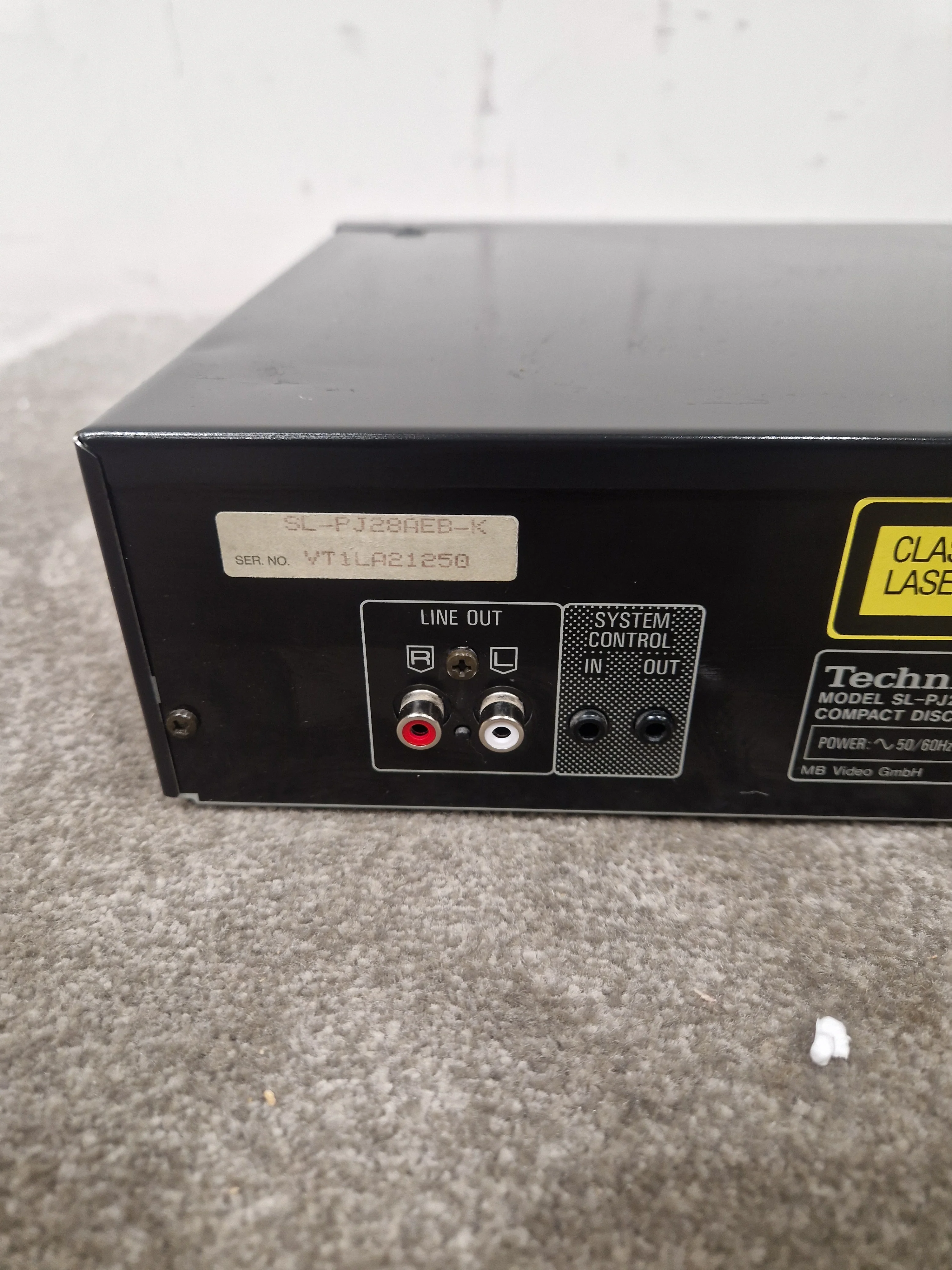 Technics SL-PJ28A CD Player - Manual Disc Tray - Fair - Image 16
