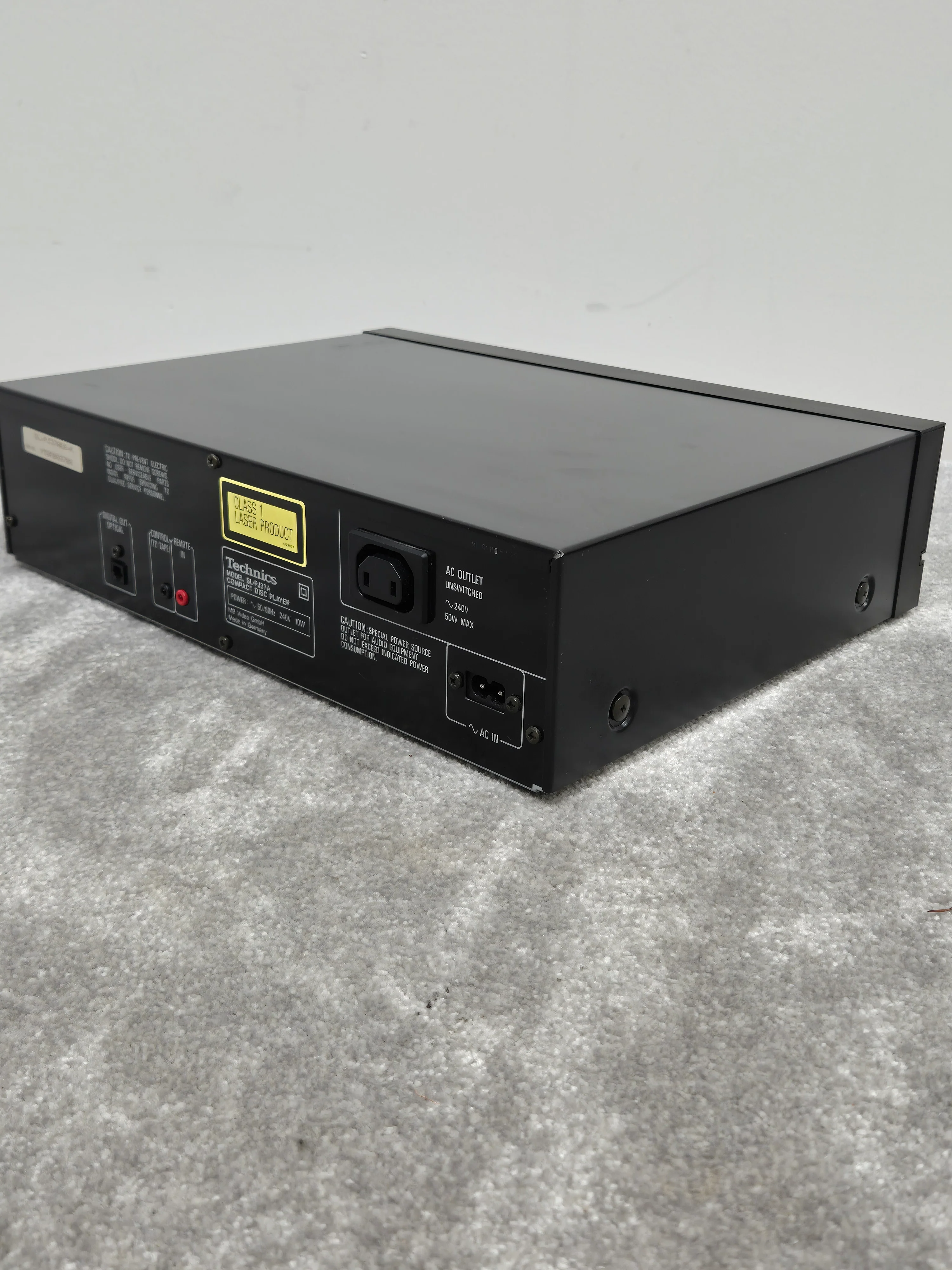 Technics SL-PJ37A - Compact Disc Player - Excellent - Image 5