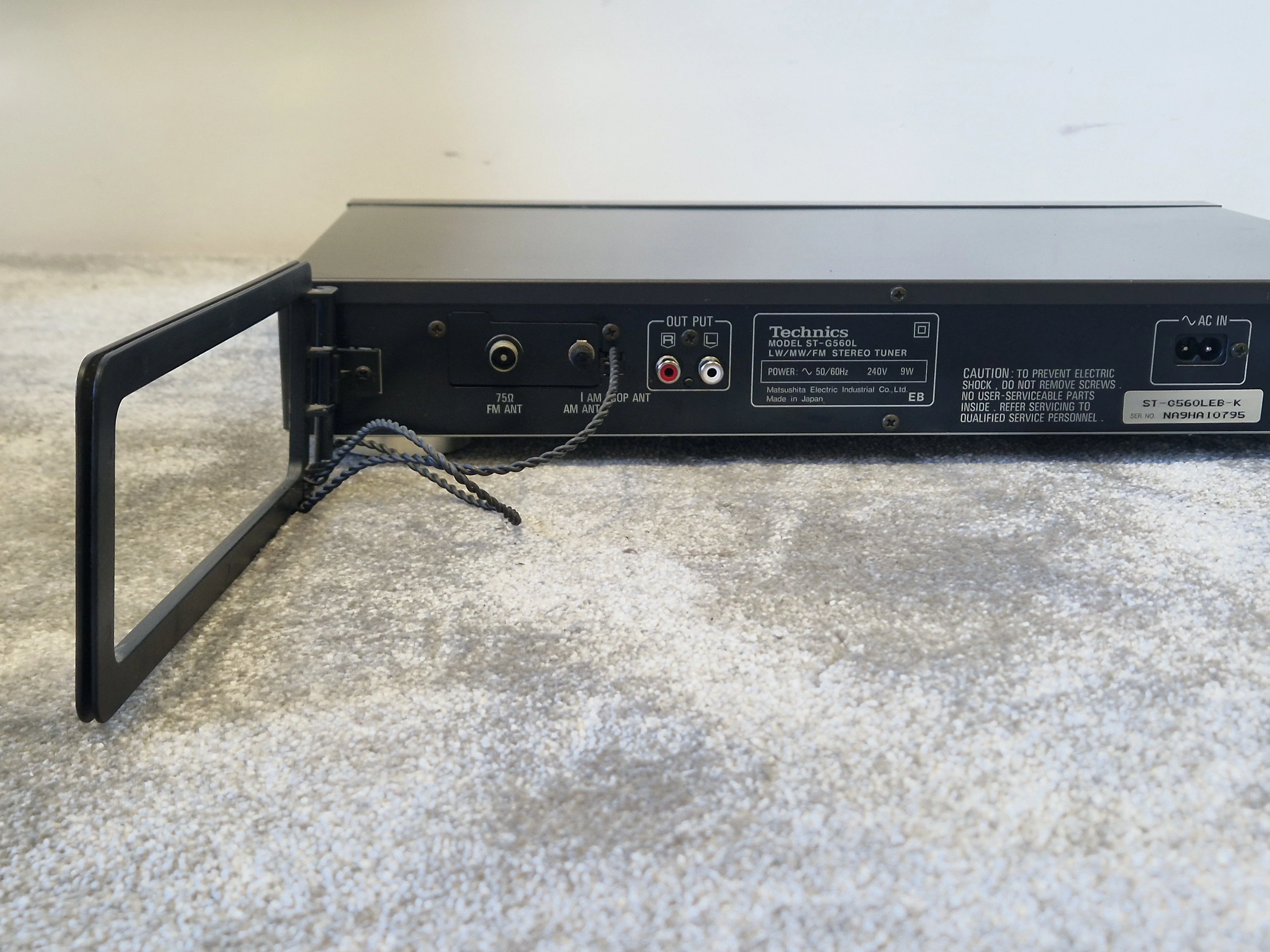 Technics ST-G560L Quartz Synthesizer LW/MW/FM Stereo Tuner – Digital Display - Excellent - Image 5