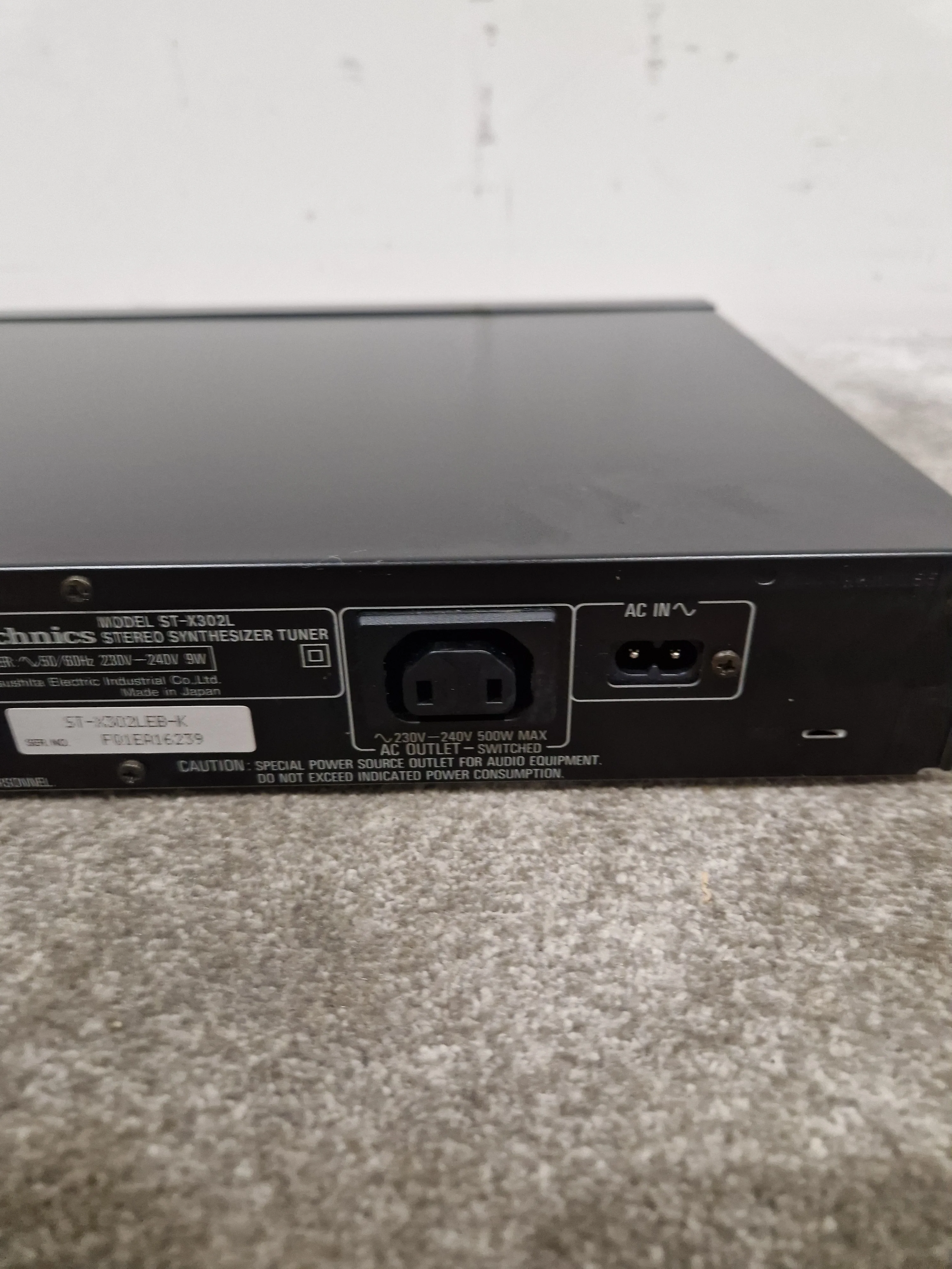 Technics ST-X302L - Stereo Synthesizer Tuner - Good - Image 8