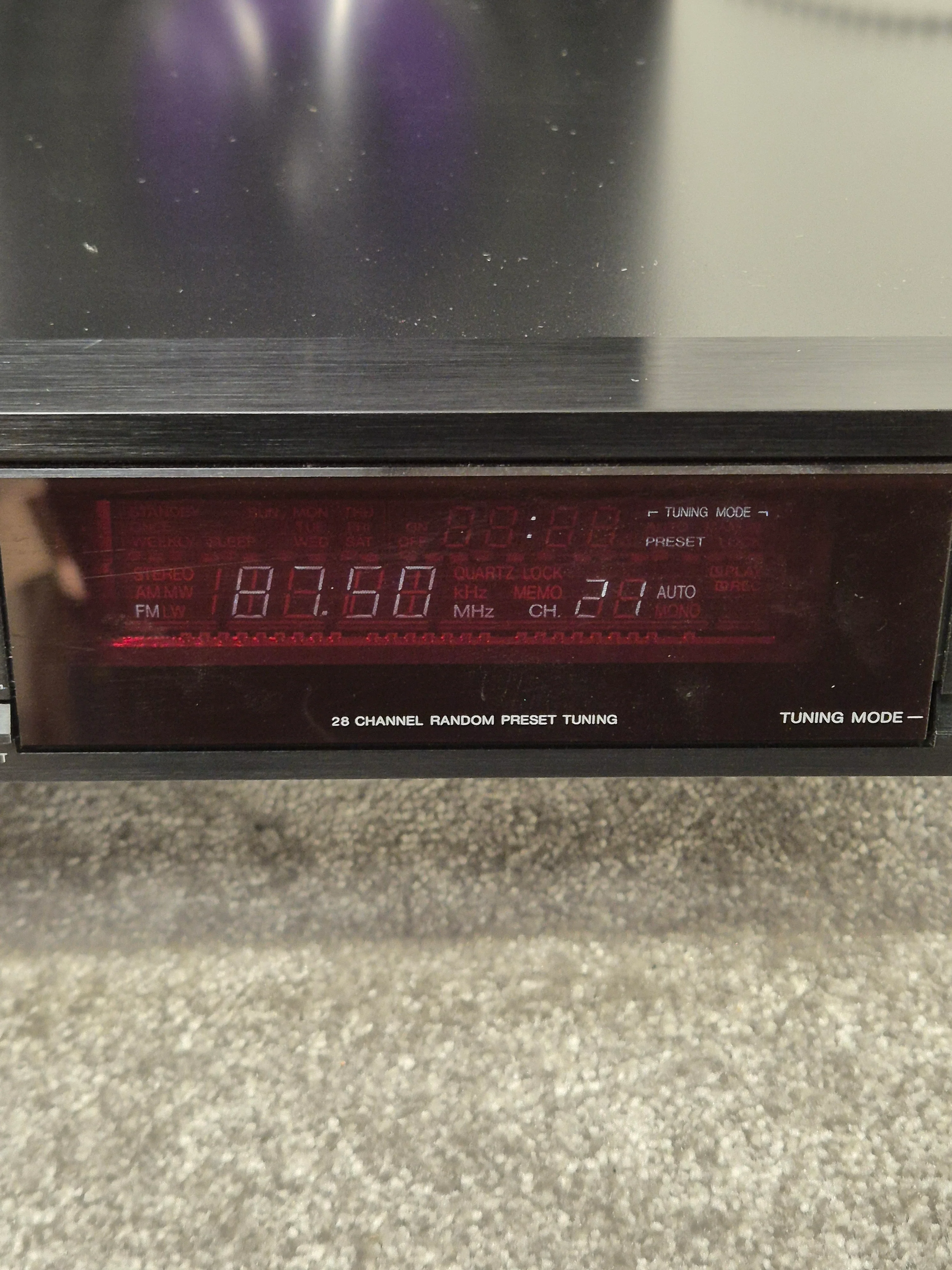 Technics ST-X901L - Audio Tuner - Excellent - Image 2