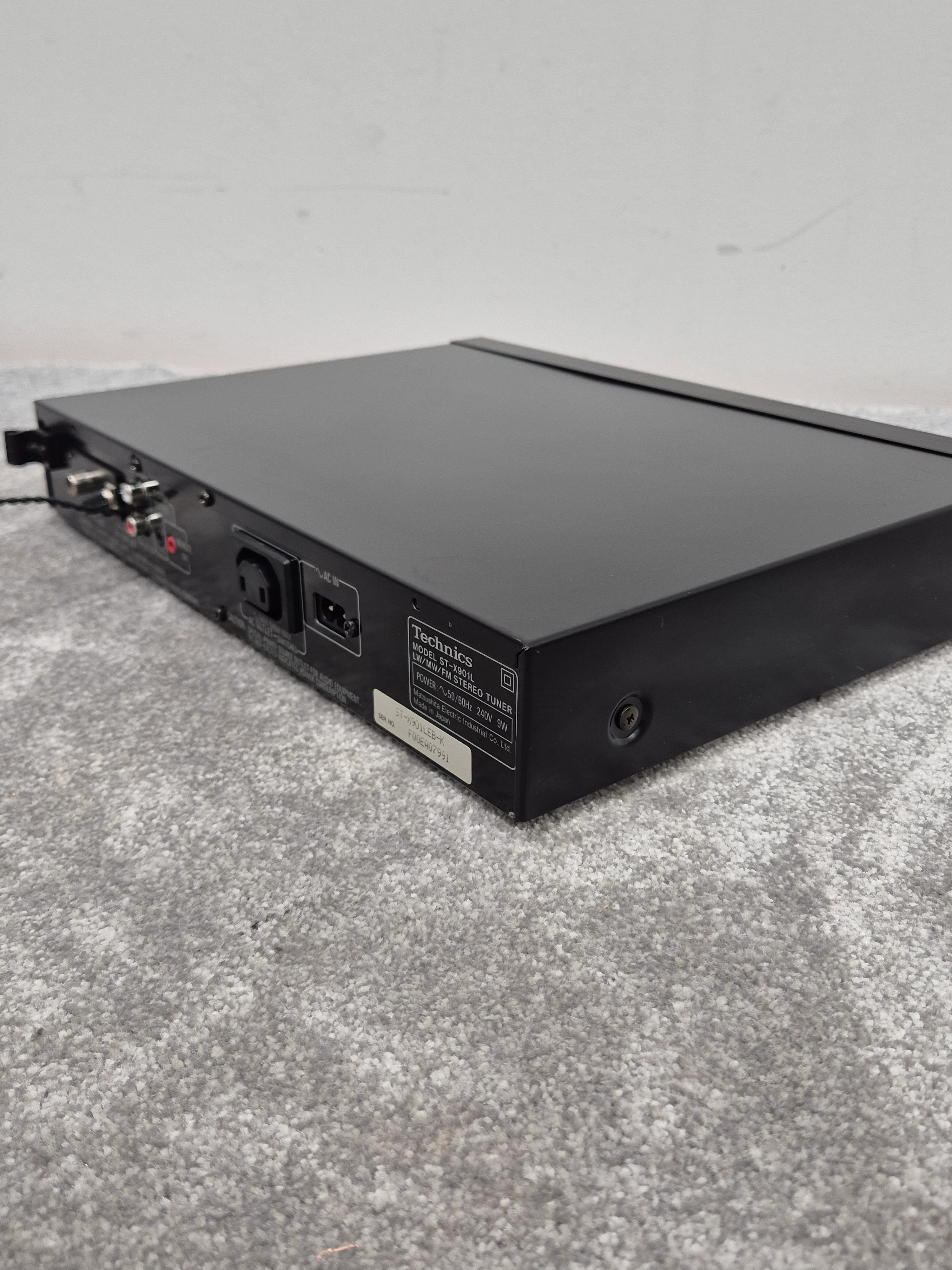 Technics ST-X901L - Audio Tuner - Excellent - Image 5