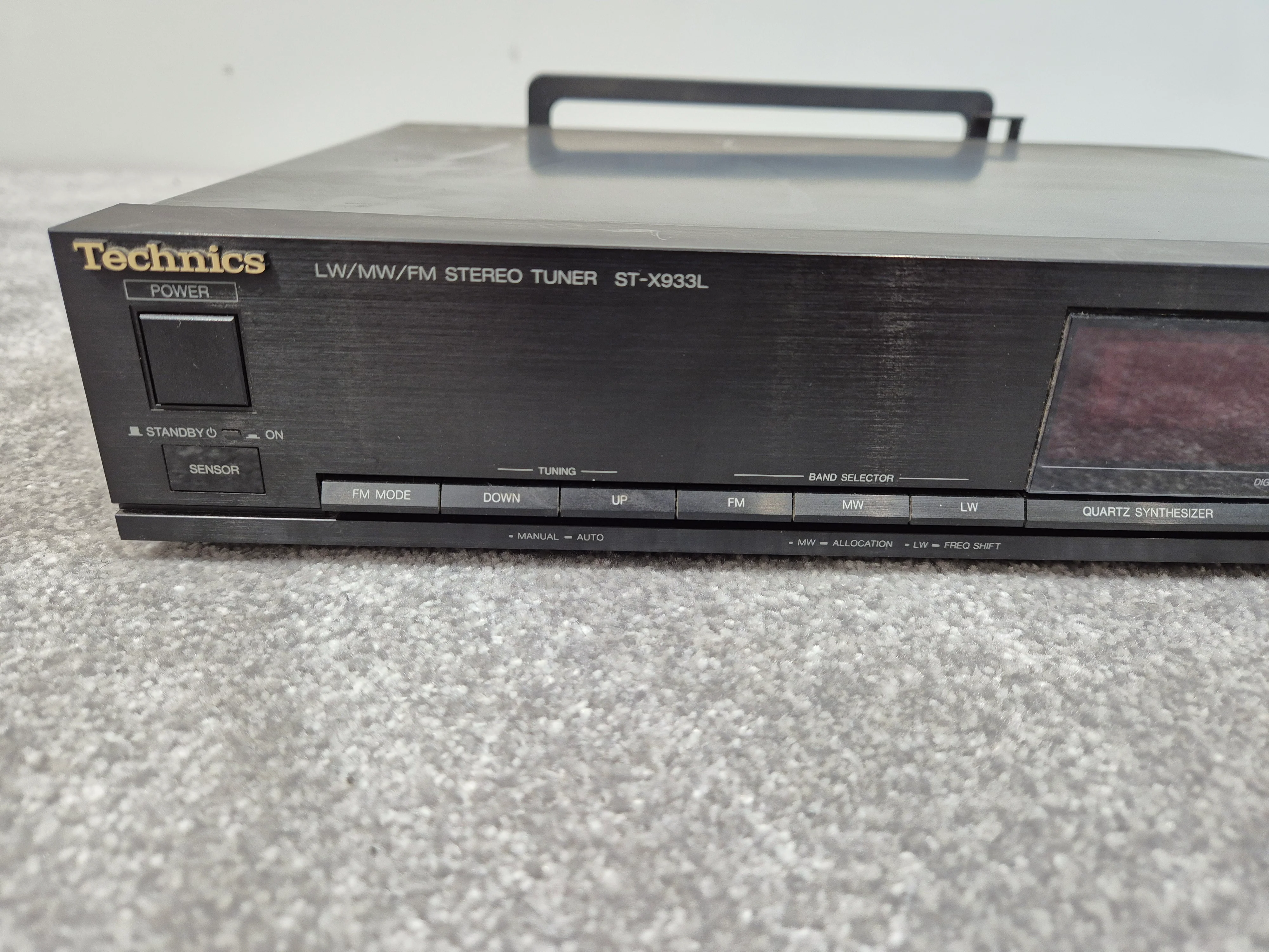 Technics ST-X933L - Quartz Synthesizer AM/FM Stereo Tuner - Image 3