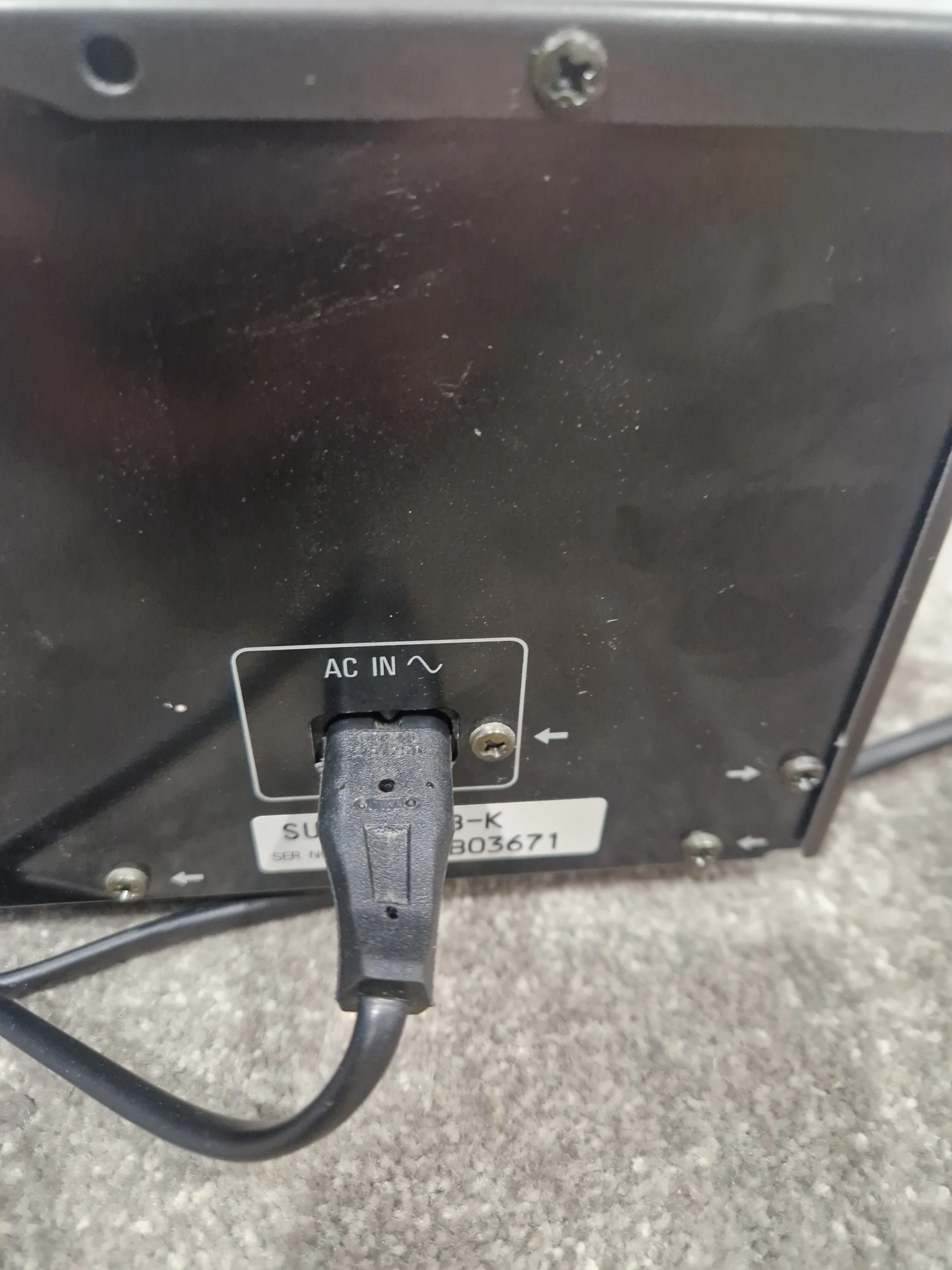 Technics SU-V300 - Stereo Integrated Amplifier, 2x30W - Spares or Repair - Image 4