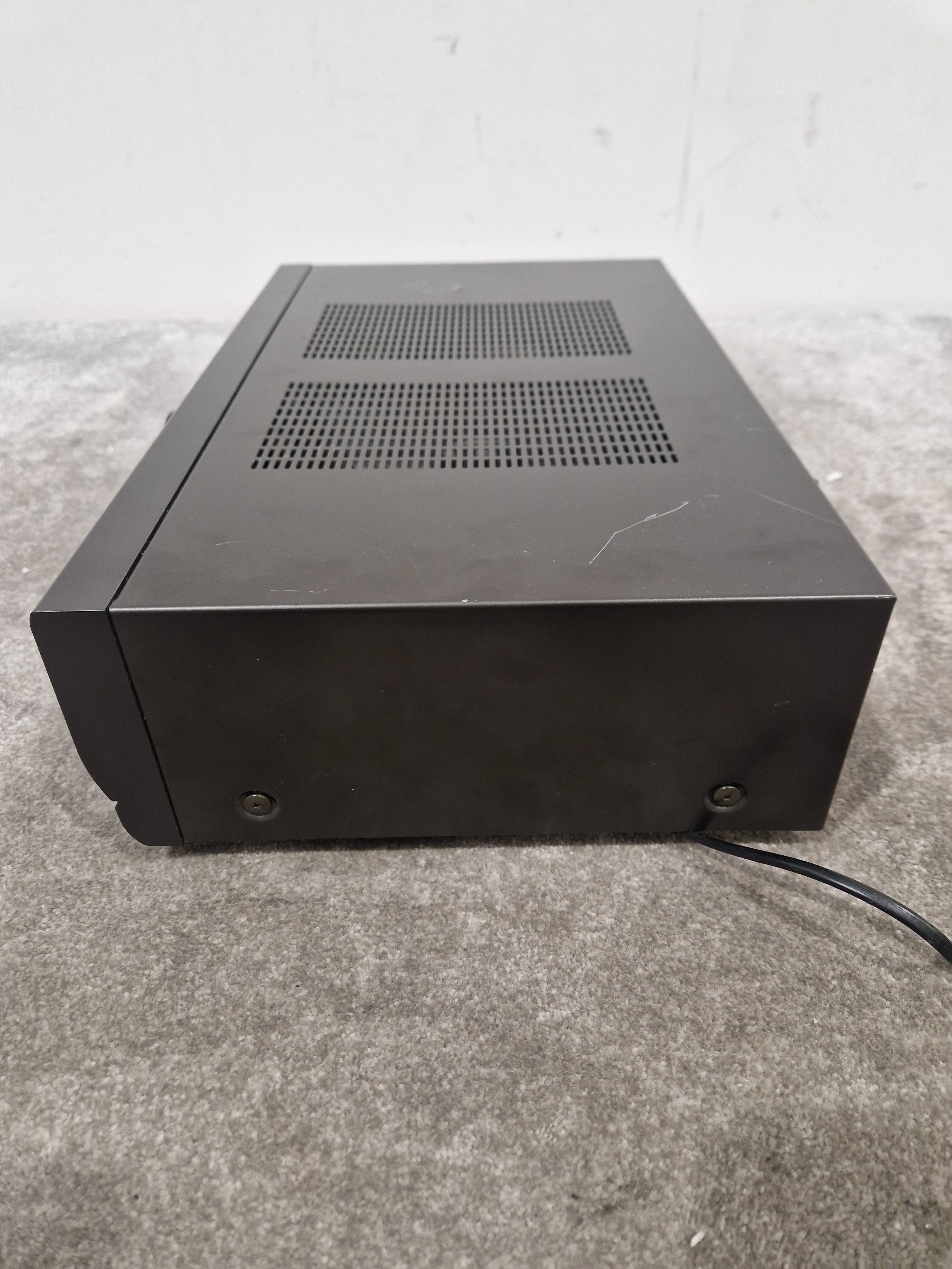 Technics SU-V300 - Stereo Integrated Amplifier, 2x30W - Spares or Repair - Image 7