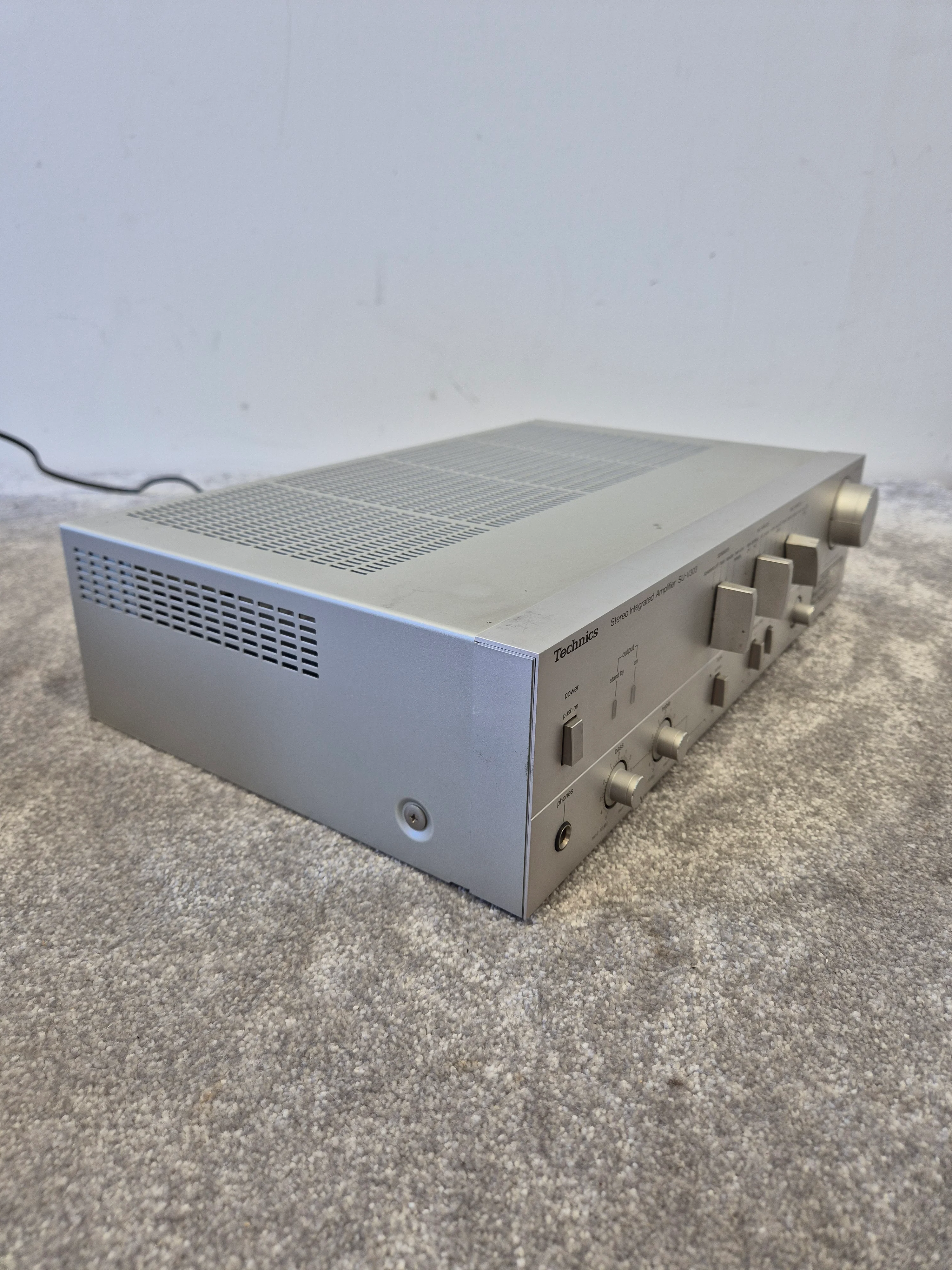 Technics SU-V303 Stereo Integrated Amplifier  w/ Original Box – Very Good - Image 7