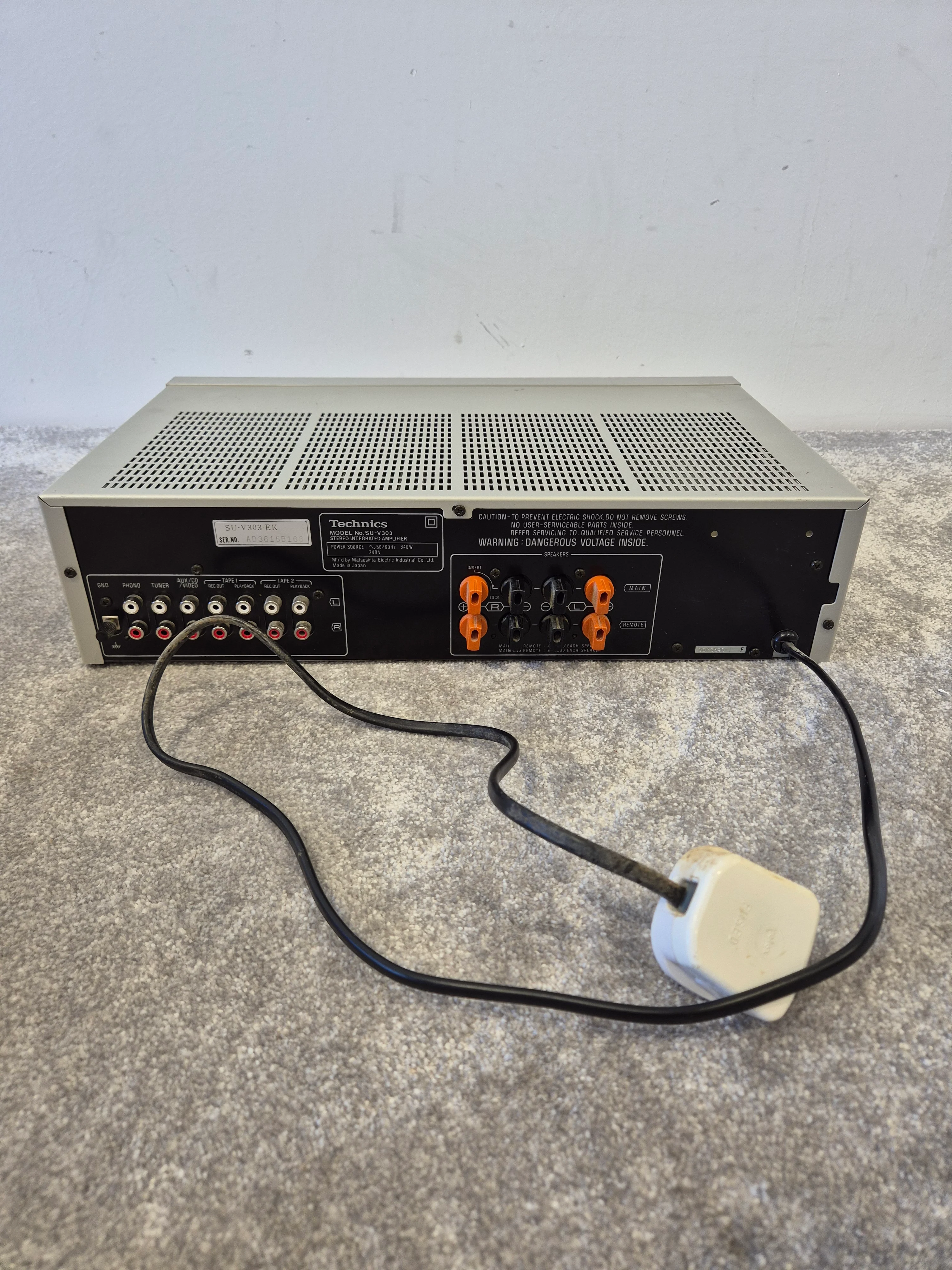 Technics SU-V303 Stereo Integrated Amplifier  w/ Original Box – Very Good - Image 9