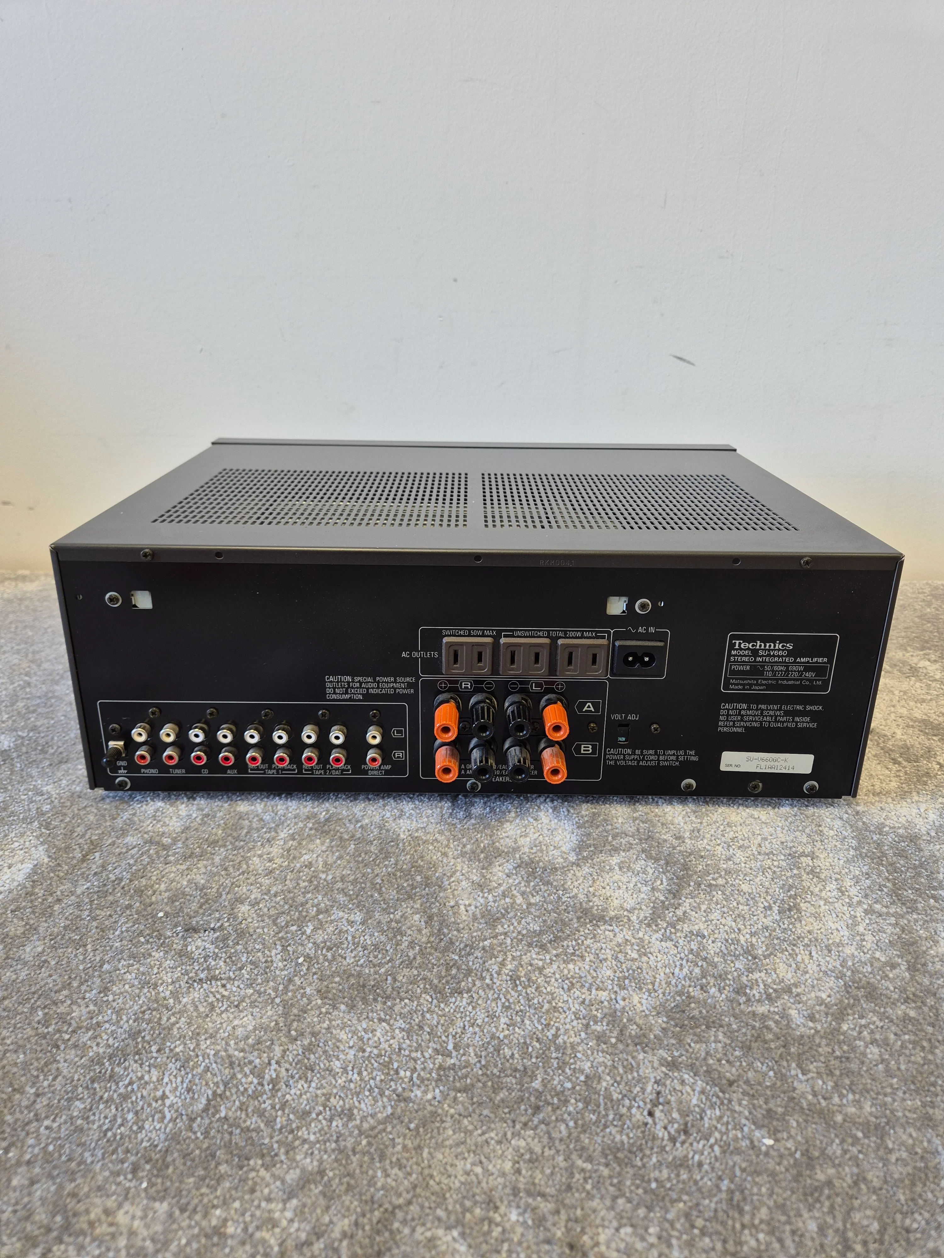 Technics SU-V660 - Stereo Integrated Amplifier - Excellent - Image 6