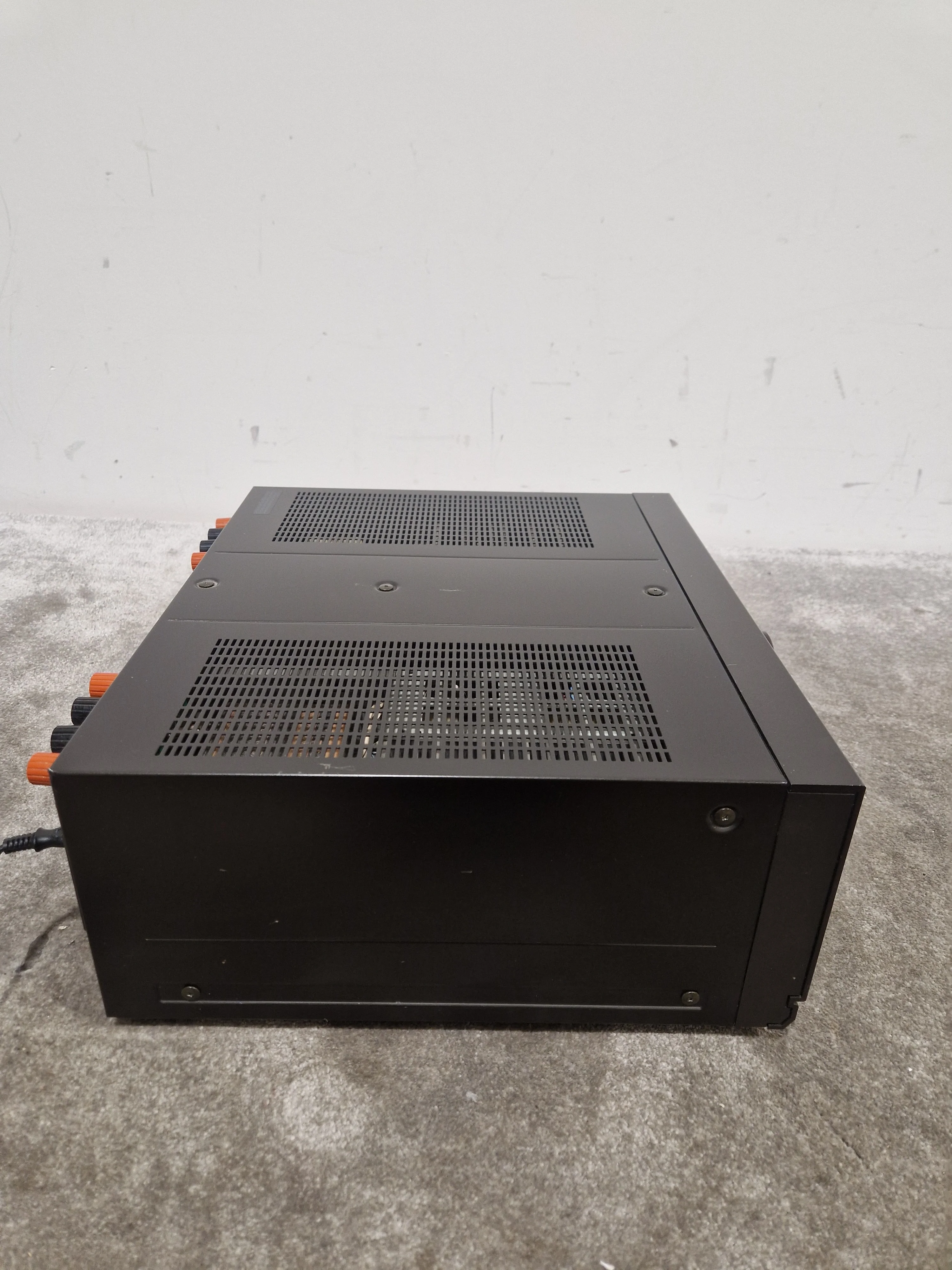 Technics SU-V900 - Stereo Integrated Amplifier - Black - Excellent - Image 8