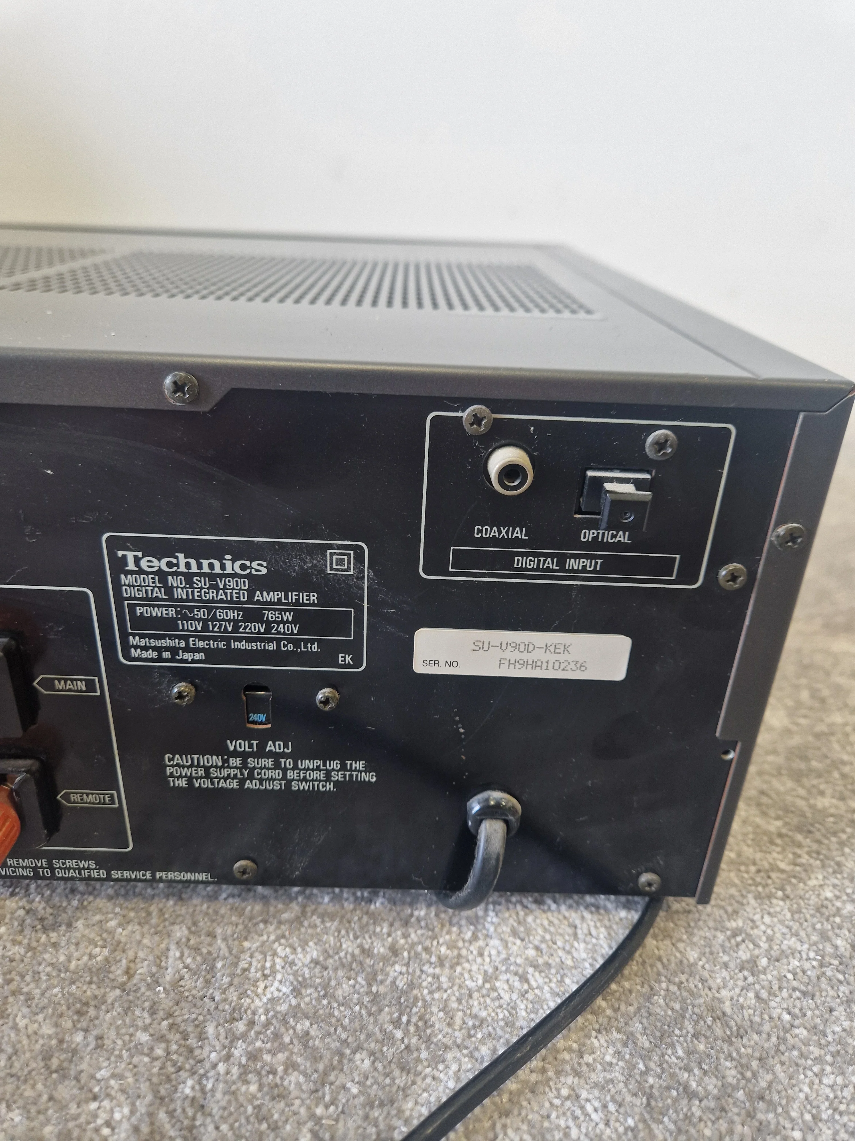 Technics SU-V90D Digital Integrated Amplifier – Class AA, 100W/Channel, Optical - Excellent - Image 8