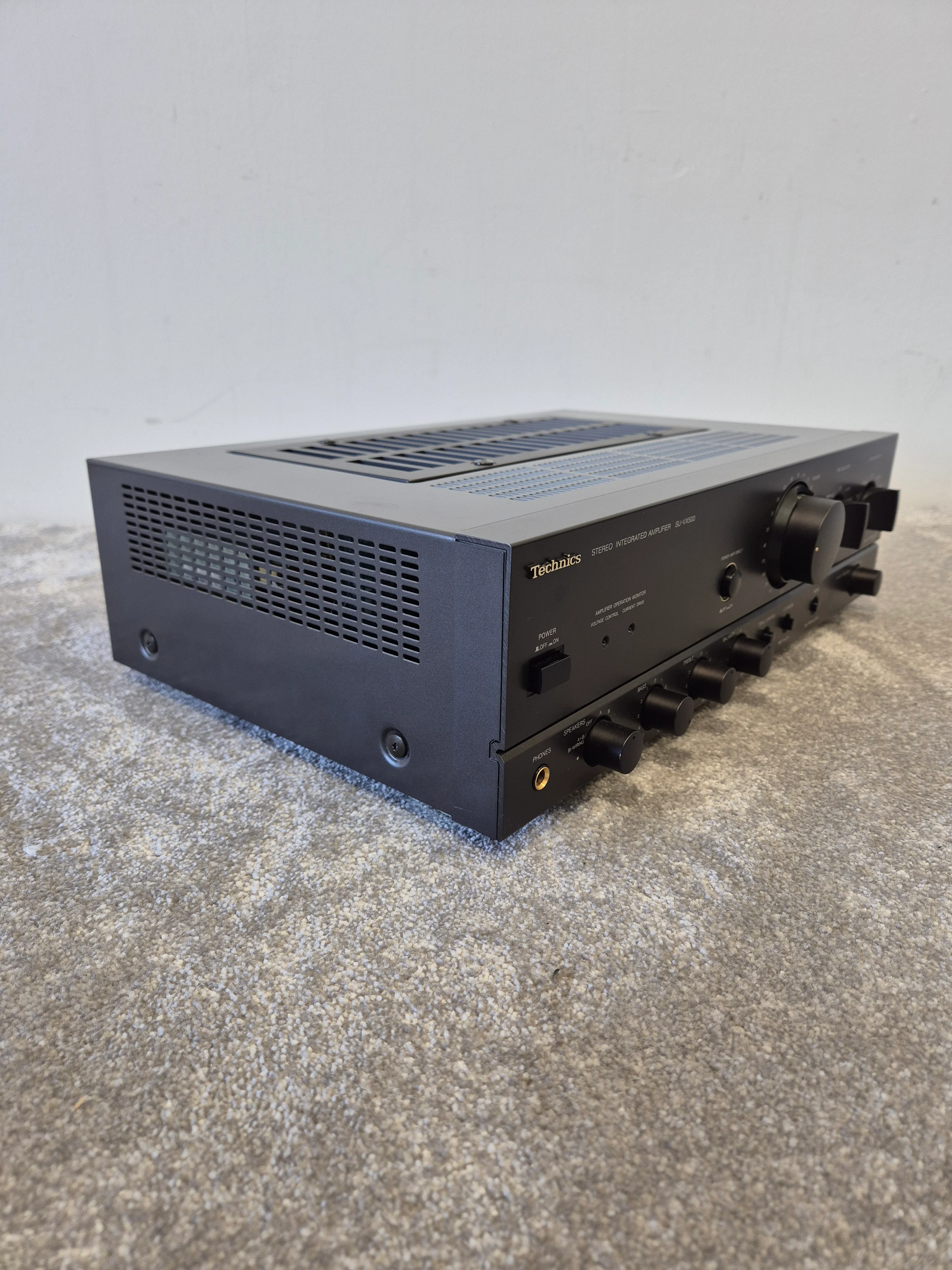 Technics SU-VX500 - 50-watt Stereo Integrated Amplifier - Excellent - Image 4