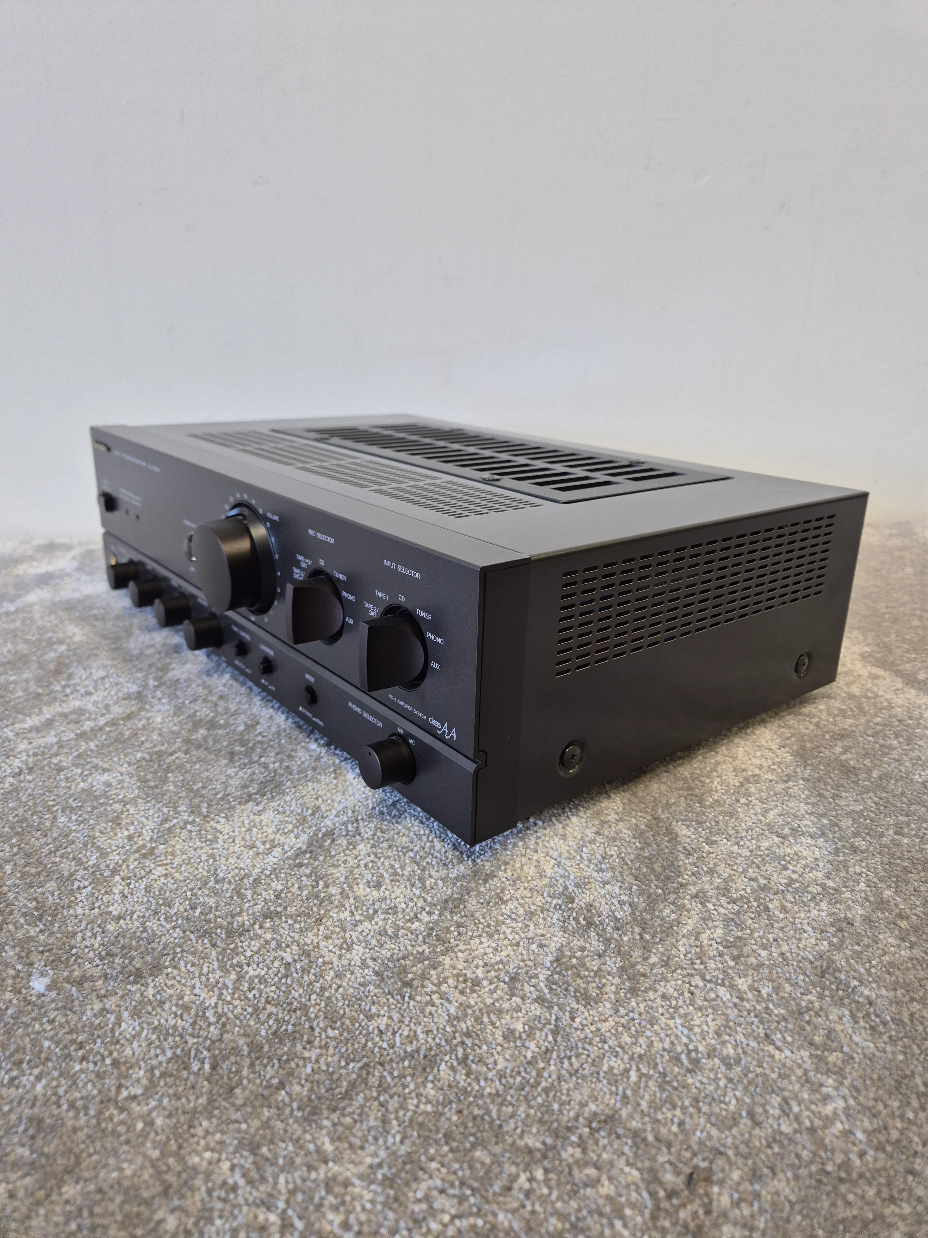 Technics SU-VX500 - 50-watt Stereo Integrated Amplifier - Excellent - Image 8