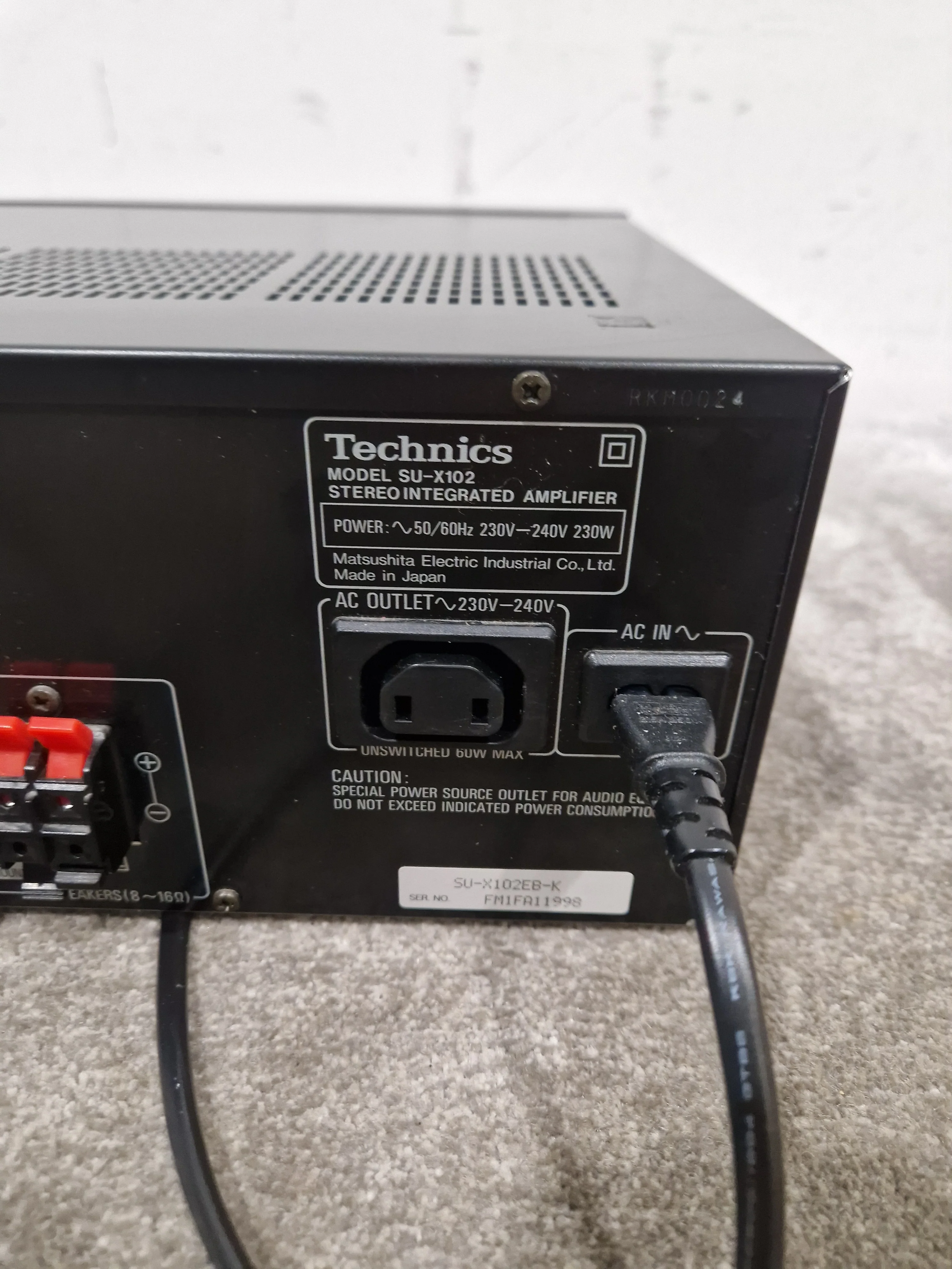 Technics SU-X102 - Stereo Integrated Amplifier - Good - Image 2