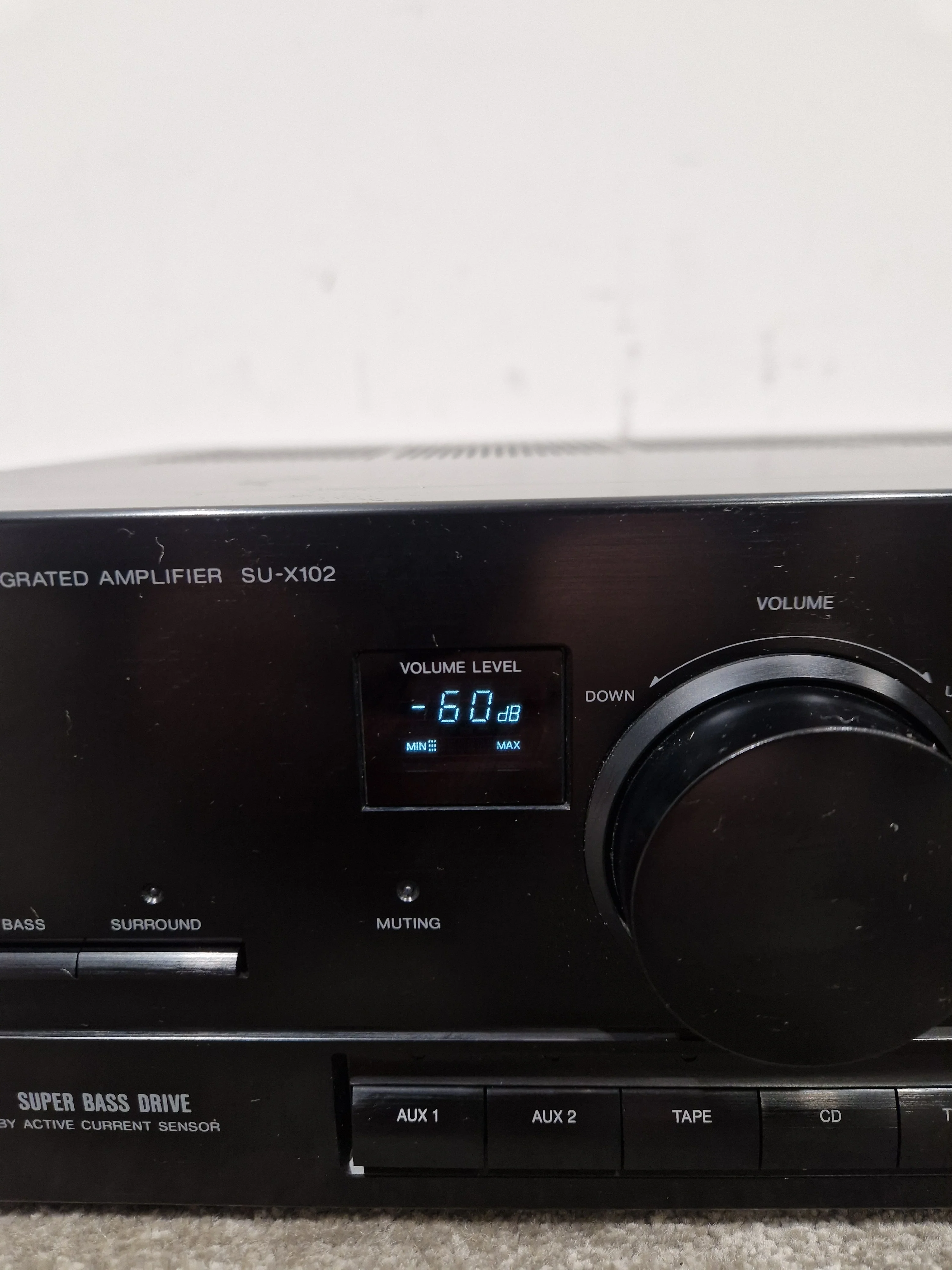 Technics SU-X102 - Stereo Integrated Amplifier - Good - Image 4