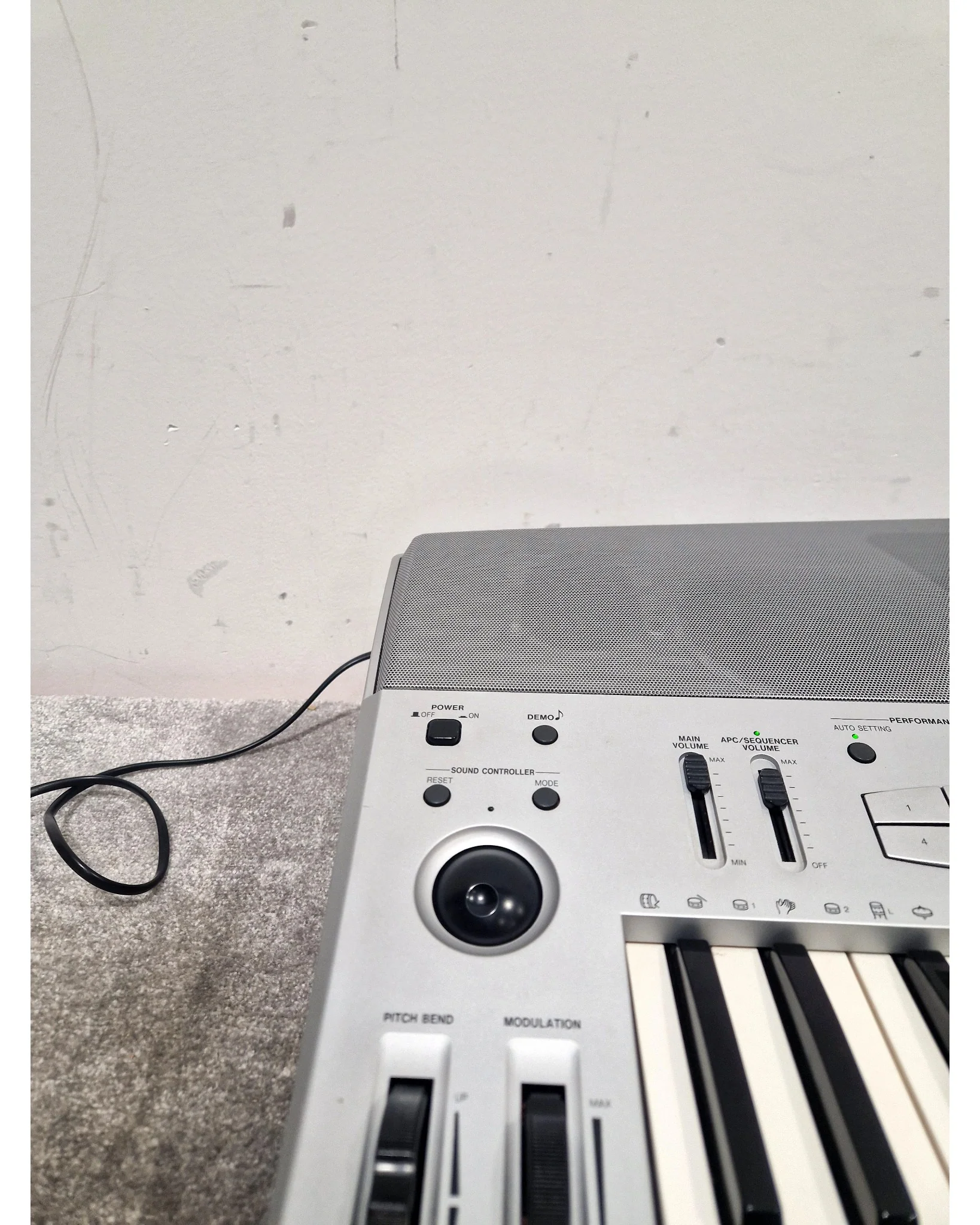 Technics SX-KN6500 - Keyboard - Silver - Excellent w/ Power Supply, Manuals & sustain pedal - Image 15