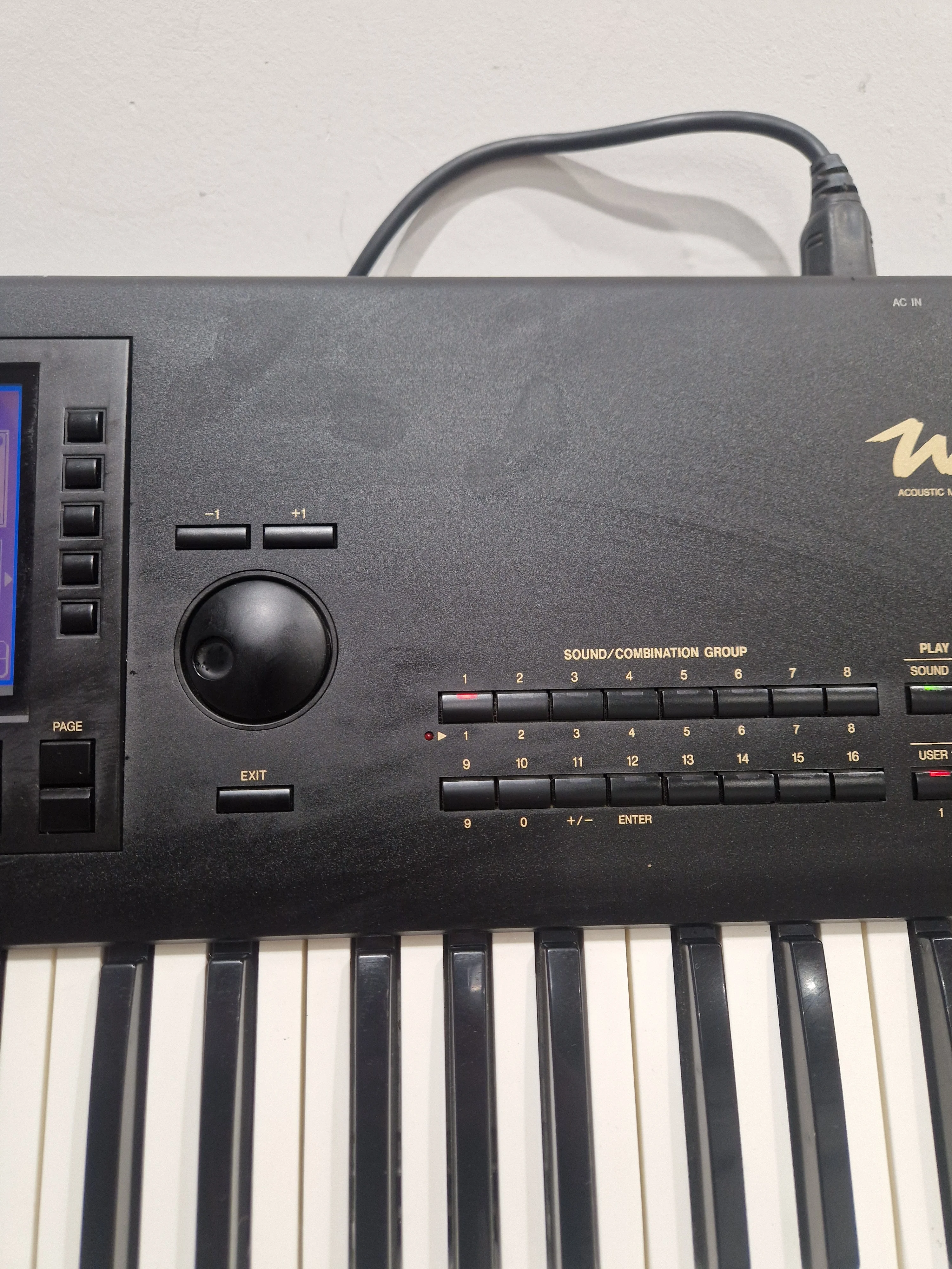Technics WSA1 - Digital Piano/Synthesizer - Black - Good w/ Power Cable - Image 10