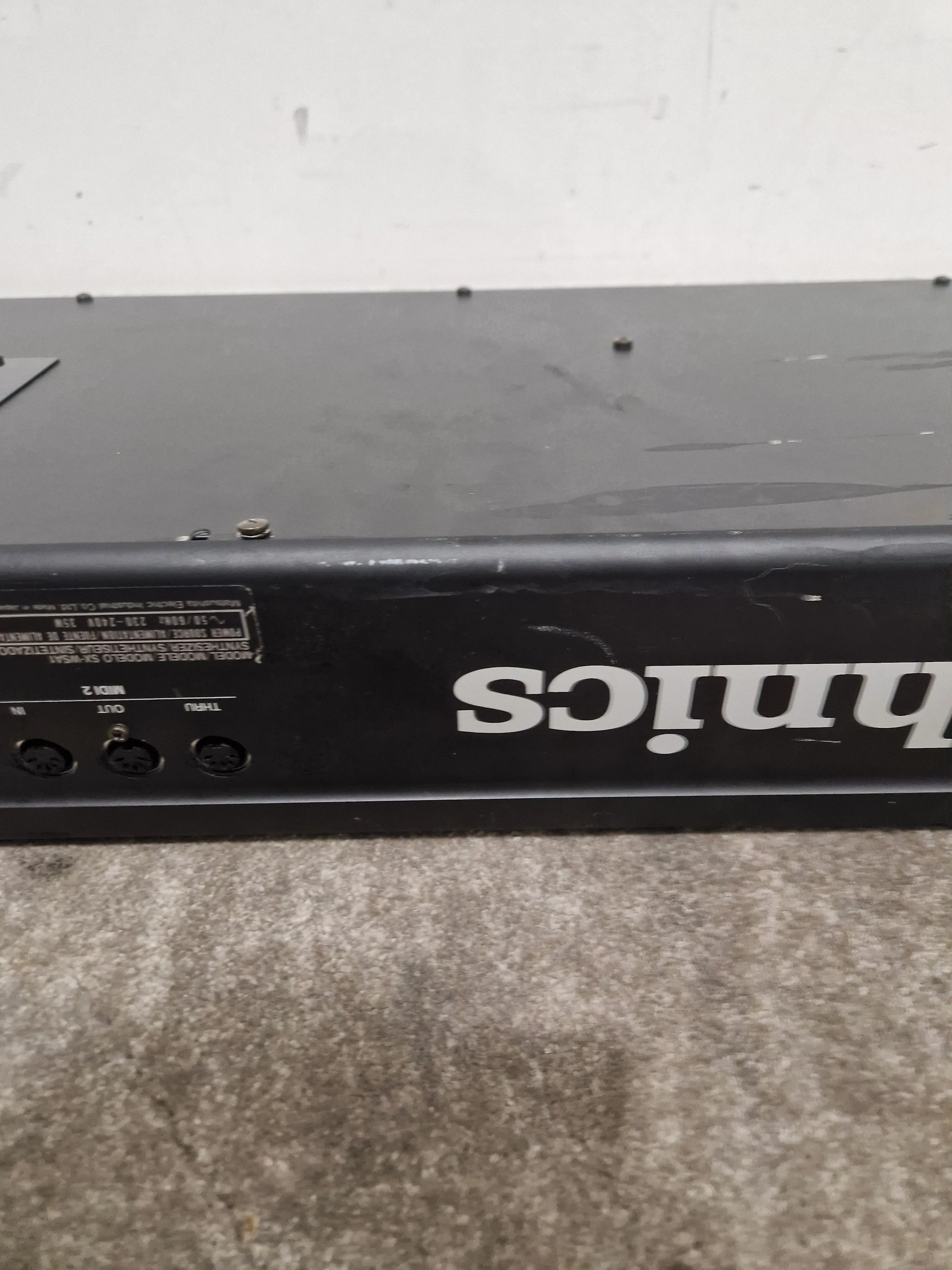 Technics WSA1 - Digital Piano/Synthesizer - Black - Good w/ Power Cable - Image 12