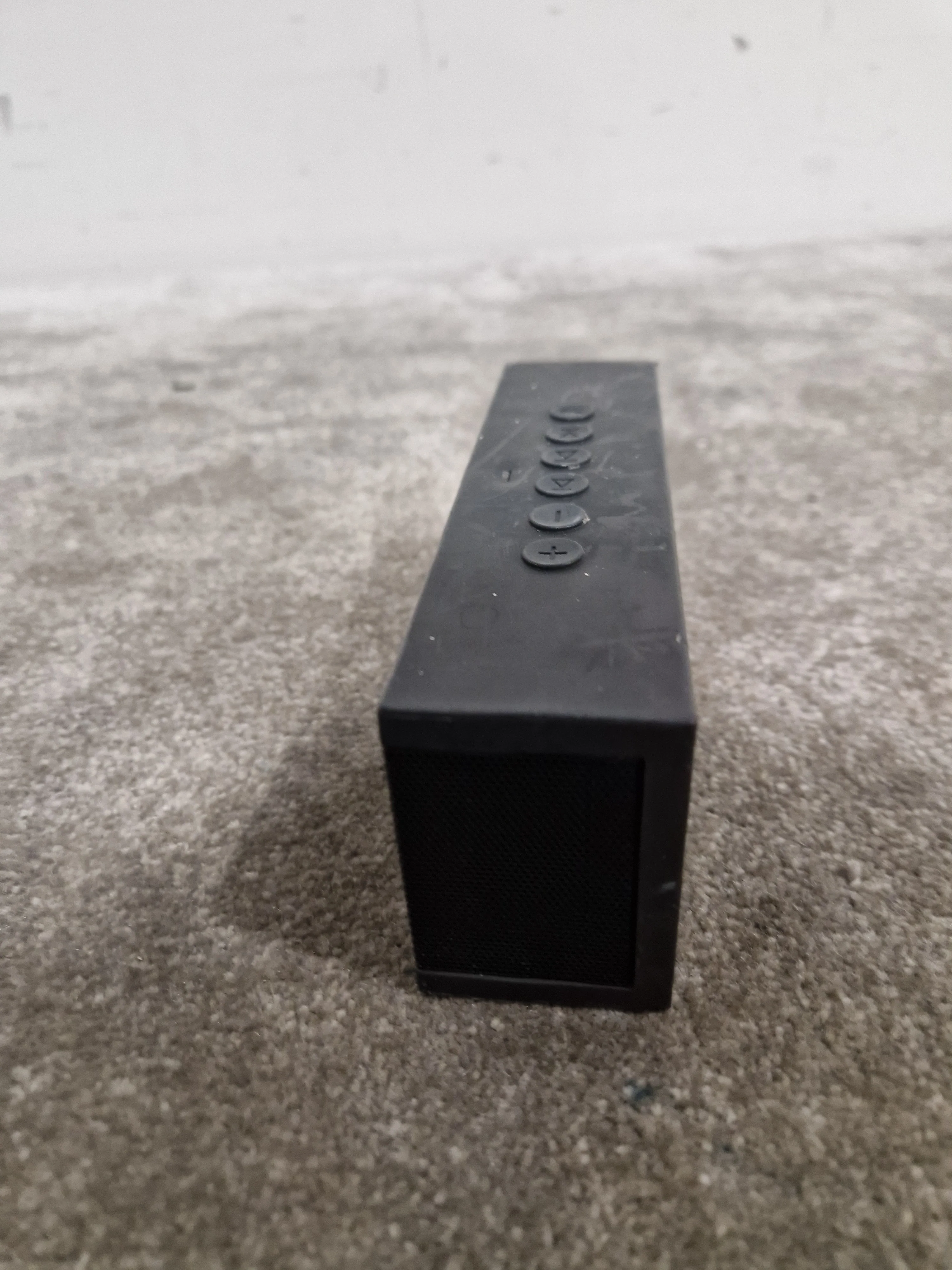 The ELF WS-701 - Wireless Speaker - Black - Fair - Image 10