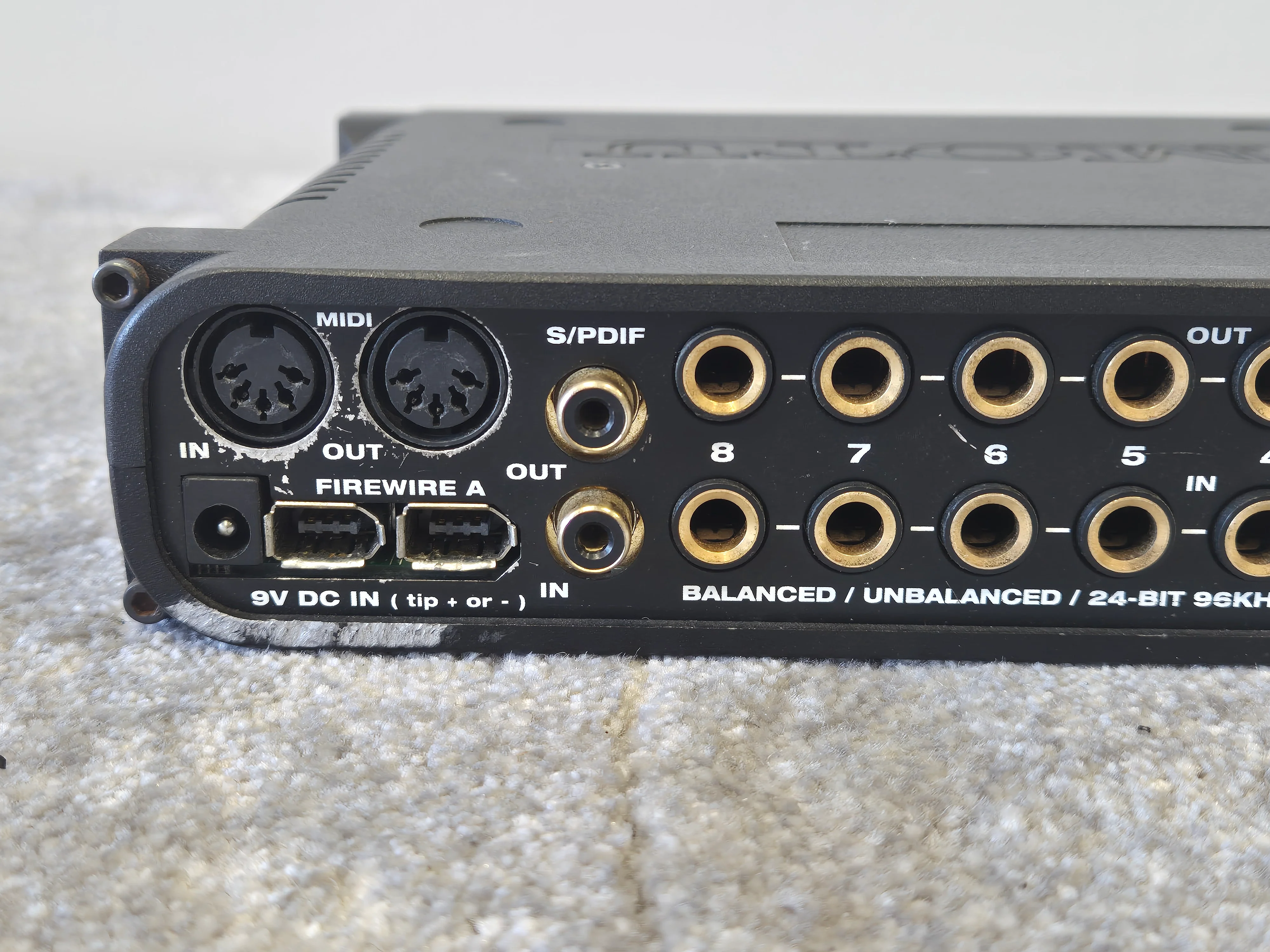 The MOTU UltraLite - Versatile Firewire Audio Interface - Image 8